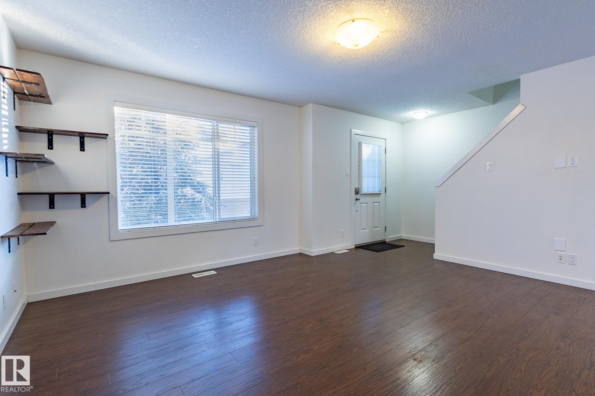 Photo 6 at 14 - 9515 160 Avenue NW, Eaux Claires, Edmonton