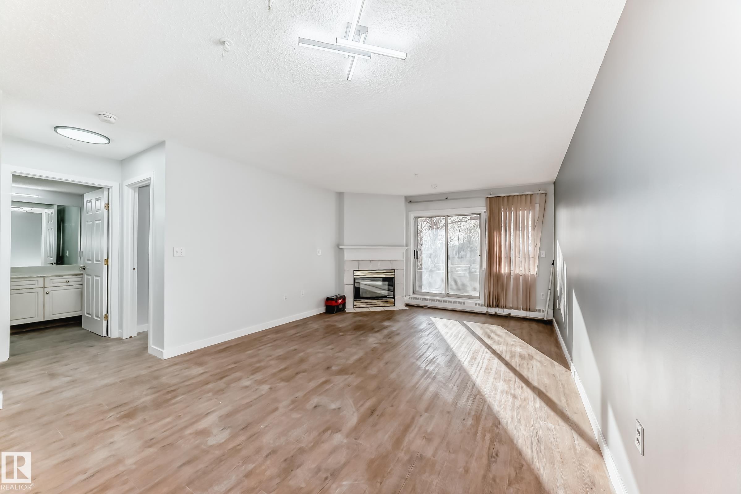 Photo 19 at 112 - 11716 100 Avenue NW, Wîhkwêntôwin, Edmonton