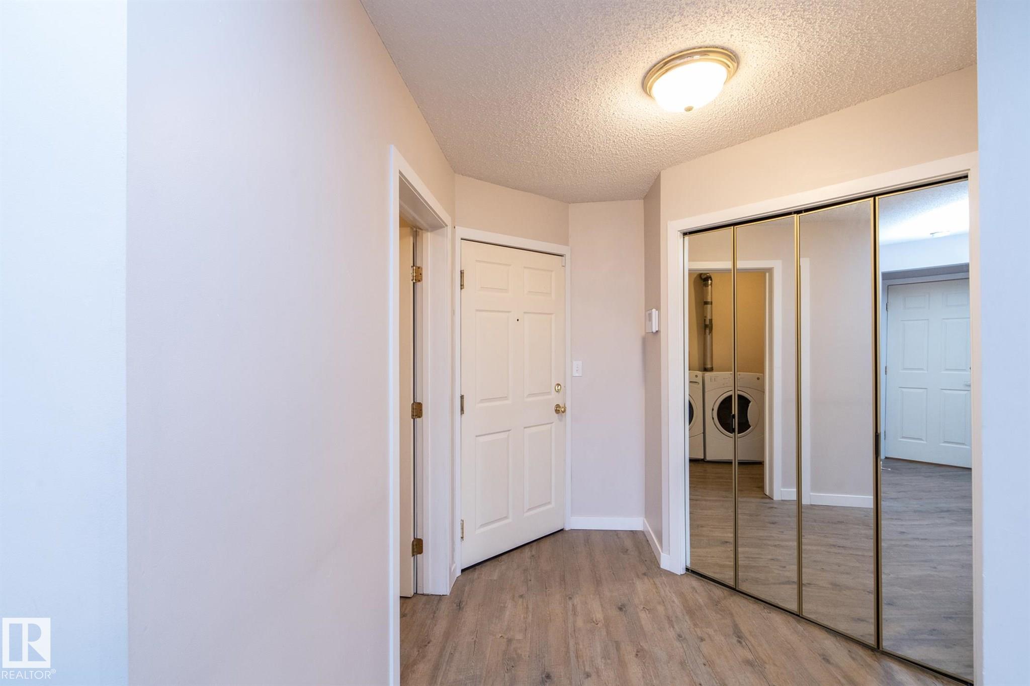 Photo 36 at 112 - 11716 100 Avenue NW, Wîhkwêntôwin, Edmonton