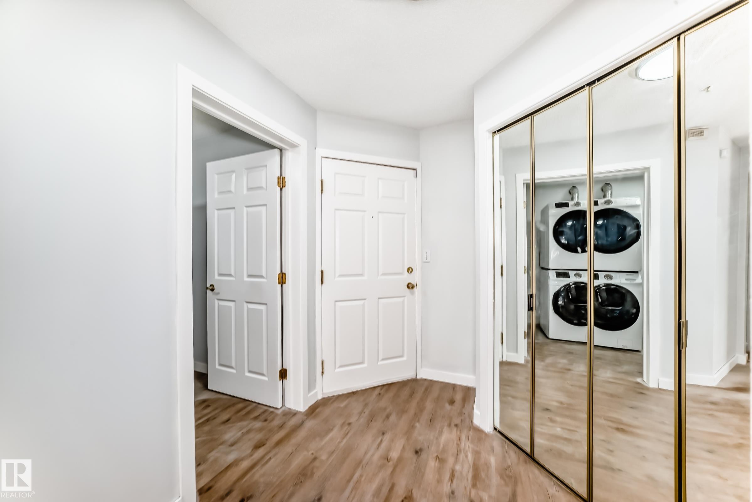 Photo 37 at 112 - 11716 100 Avenue NW, Wîhkwêntôwin, Edmonton