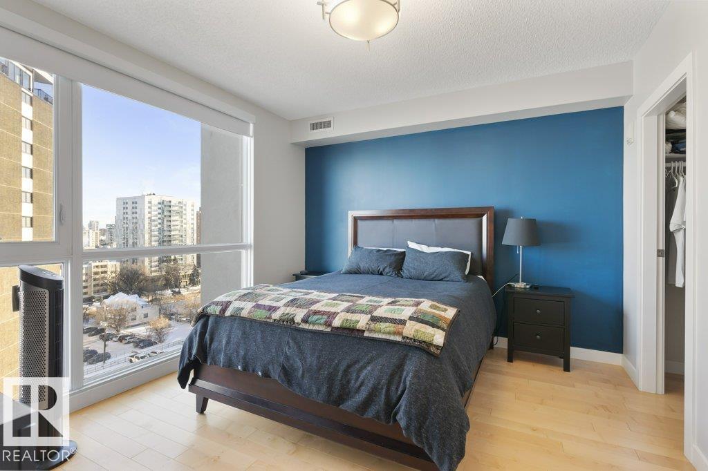 Photo 15 at 1104 - 10046 117 Street NW, Wîhkwêntôwin, Edmonton