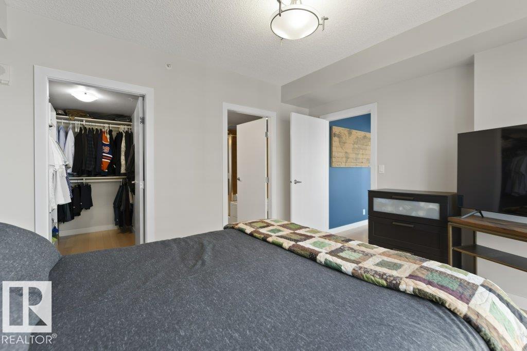 Photo 16 at 1104 - 10046 117 Street NW, Wîhkwêntôwin, Edmonton