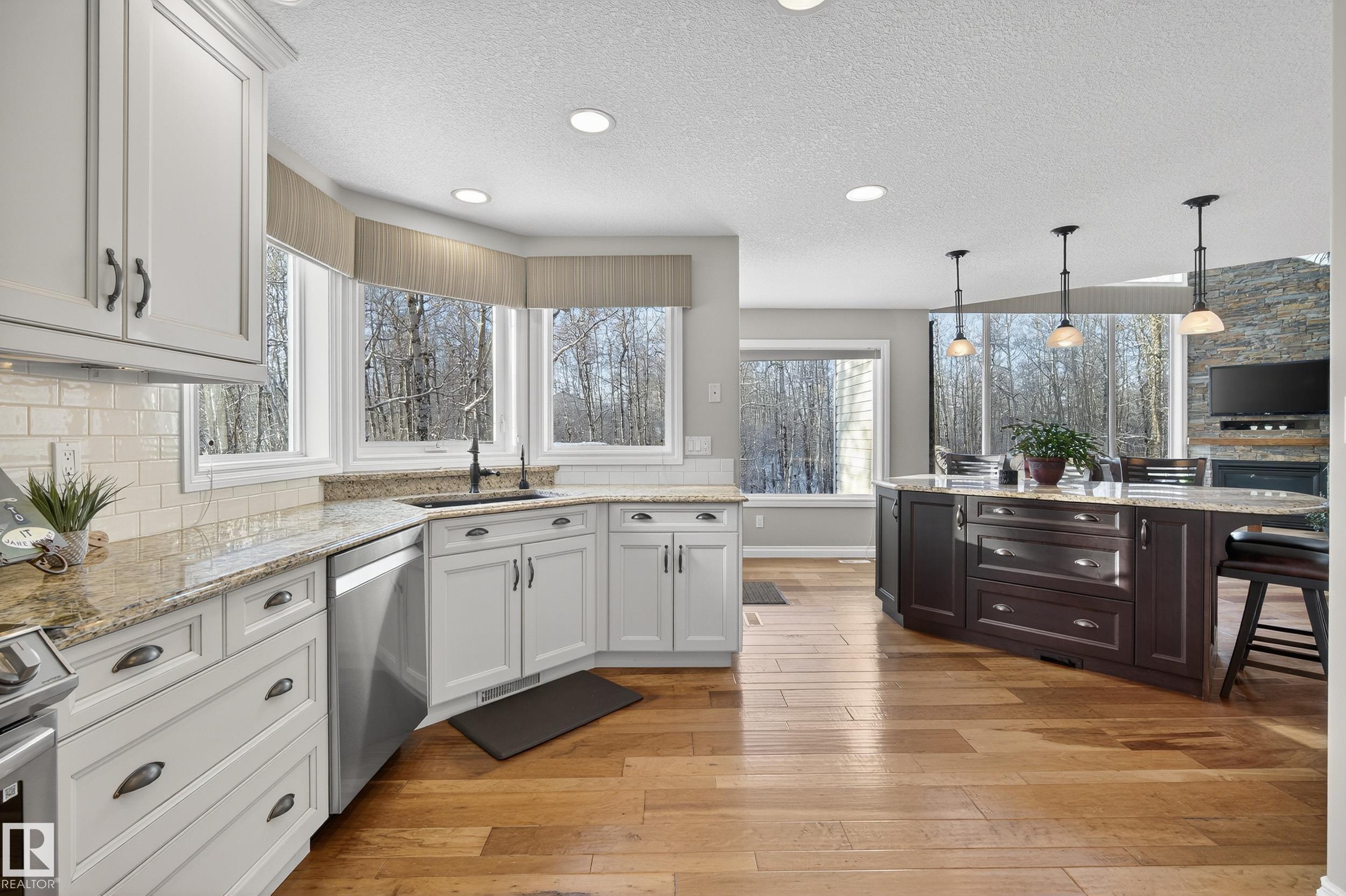 Photo 17 at 25 - 52245 Rge Road 225, Huntington Hills Estates, Rural Strathcona County