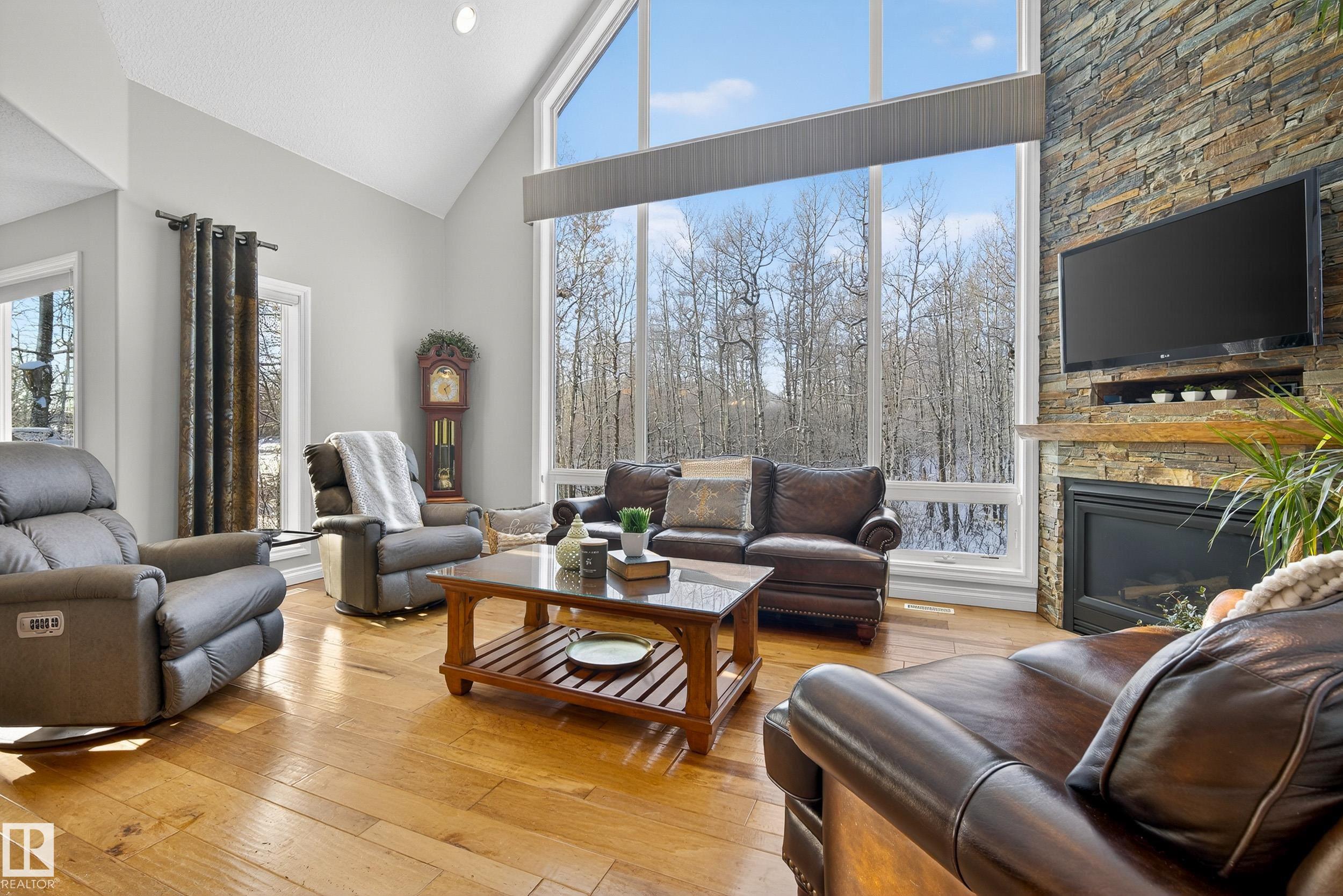 Photo 8 at 25 - 52245 Rge Road 225, Huntington Hills Estates, Rural Strathcona County