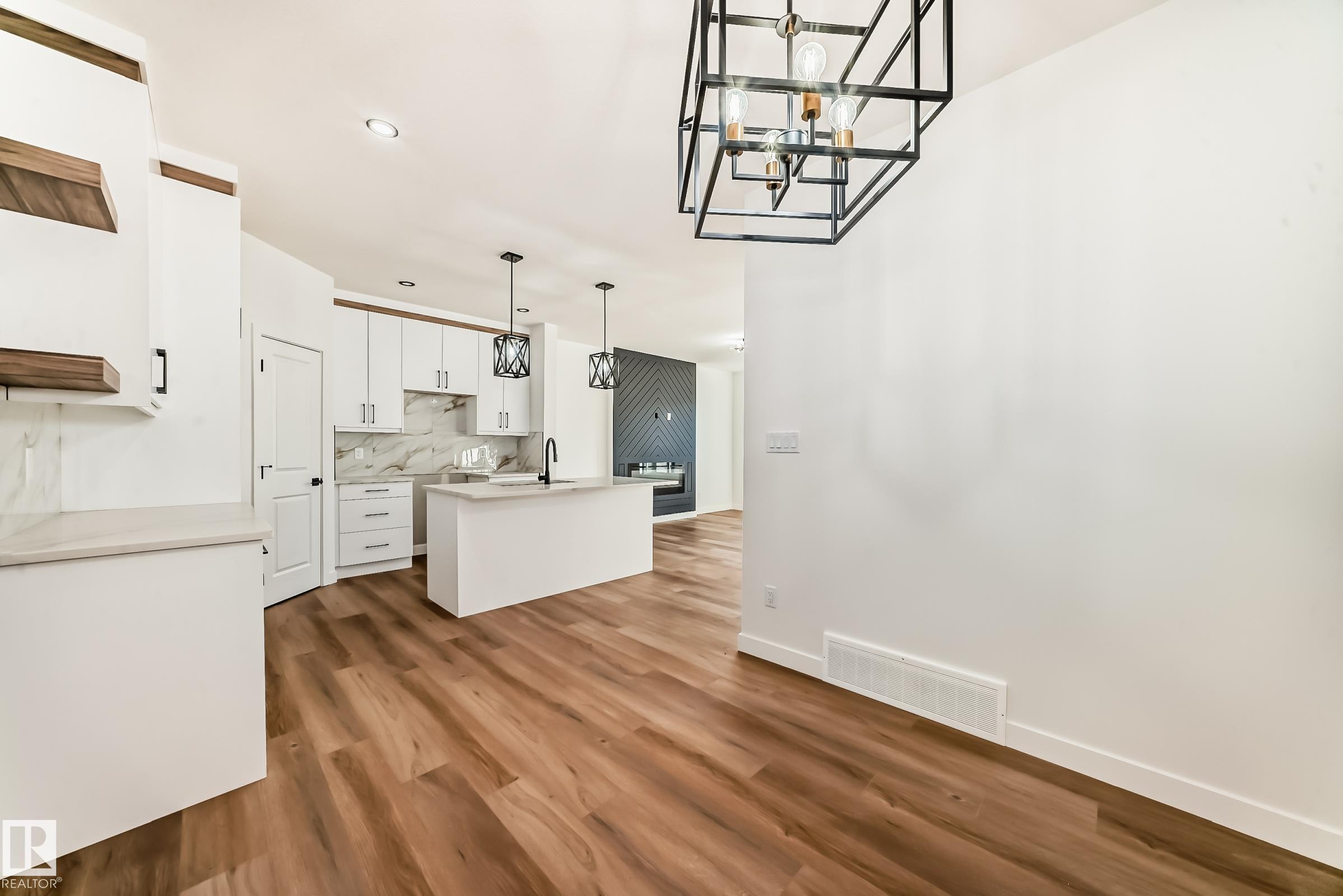 Photo 12 at 24 Westwyck Link, Fenwyck, Spruce Grove