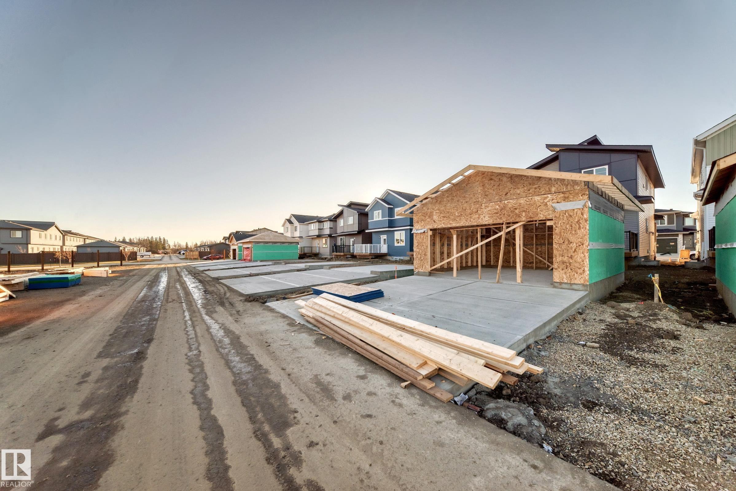 Photo 47 at 24 Westwyck Link, Fenwyck, Spruce Grove