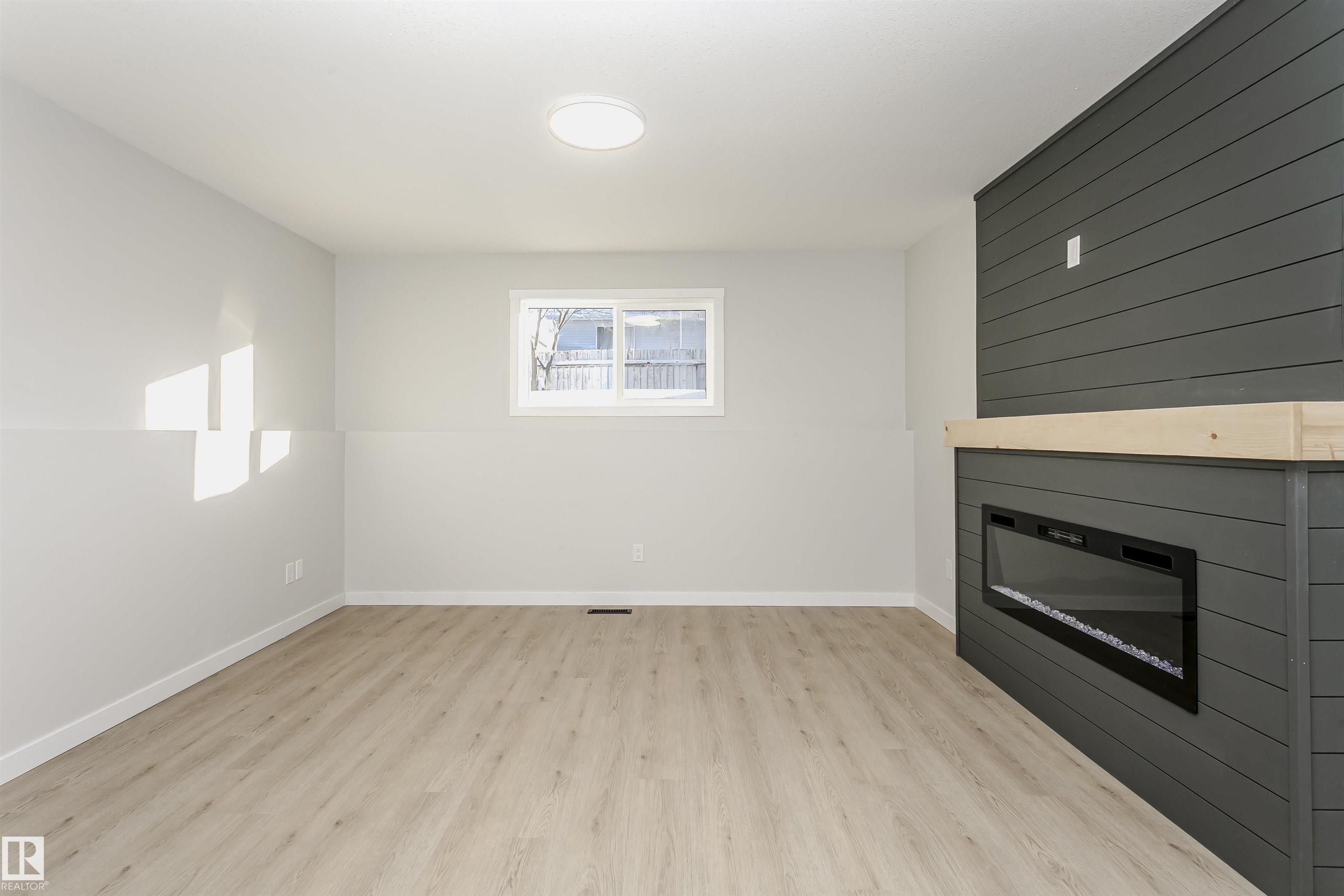 Photo 25 at 76 Dayton Crescent, Deer Ridge, St. Albert