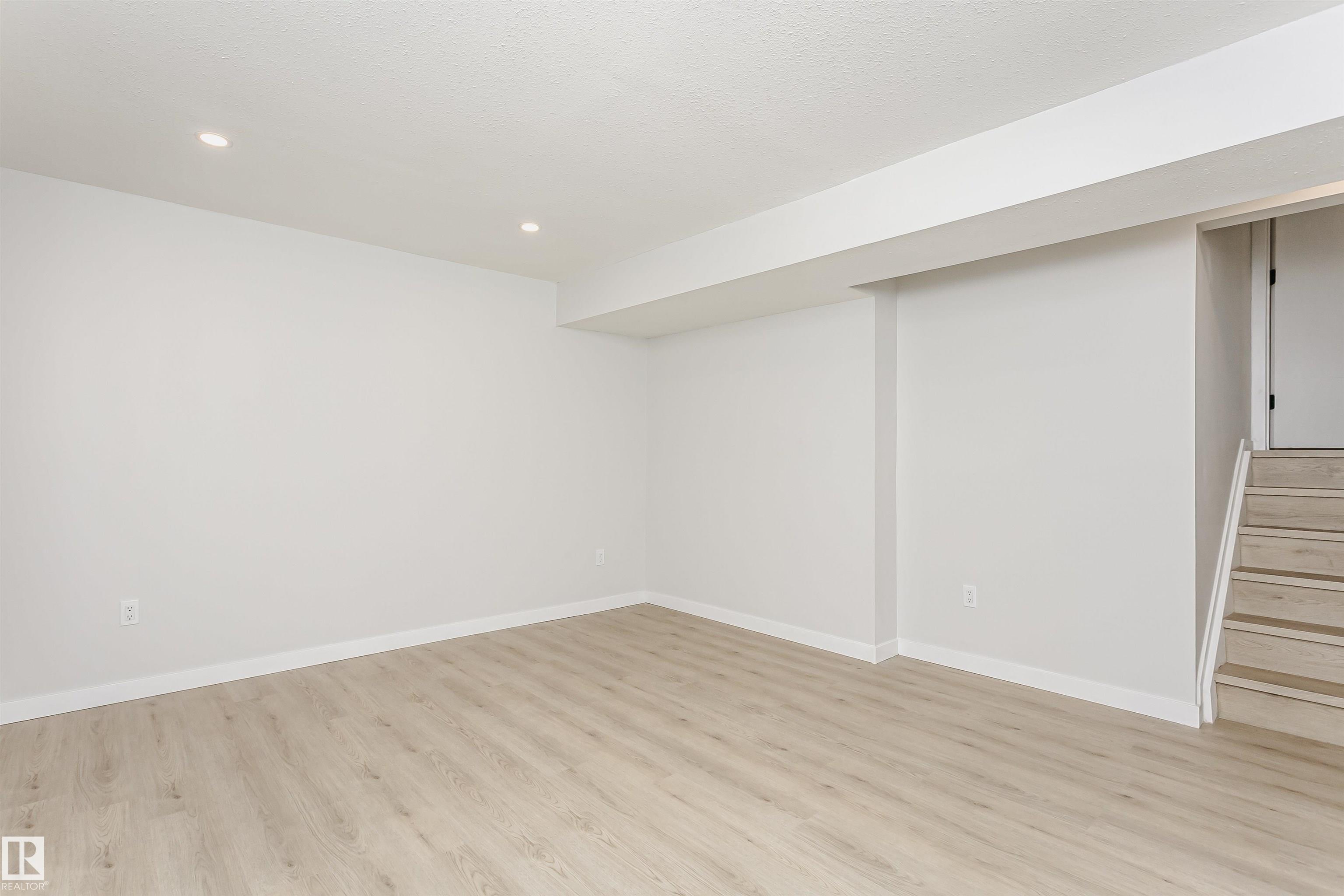 Photo 33 at 76 Dayton Crescent, Deer Ridge, St. Albert