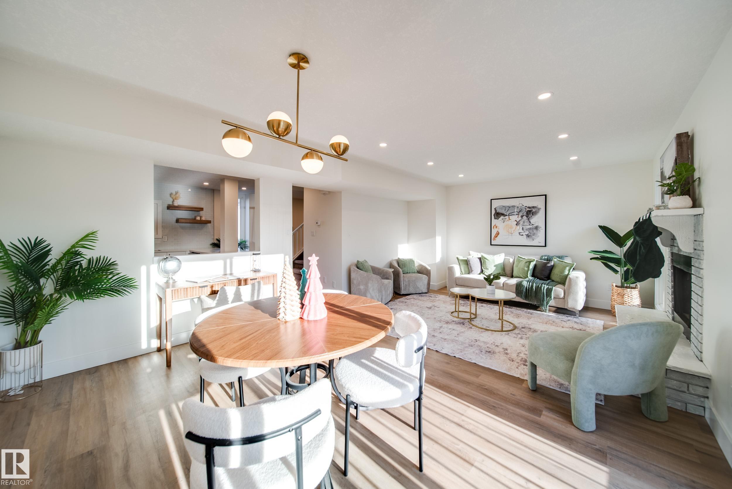 Photo 11 at 5394 38a Avenue NW, Greenview, Edmonton