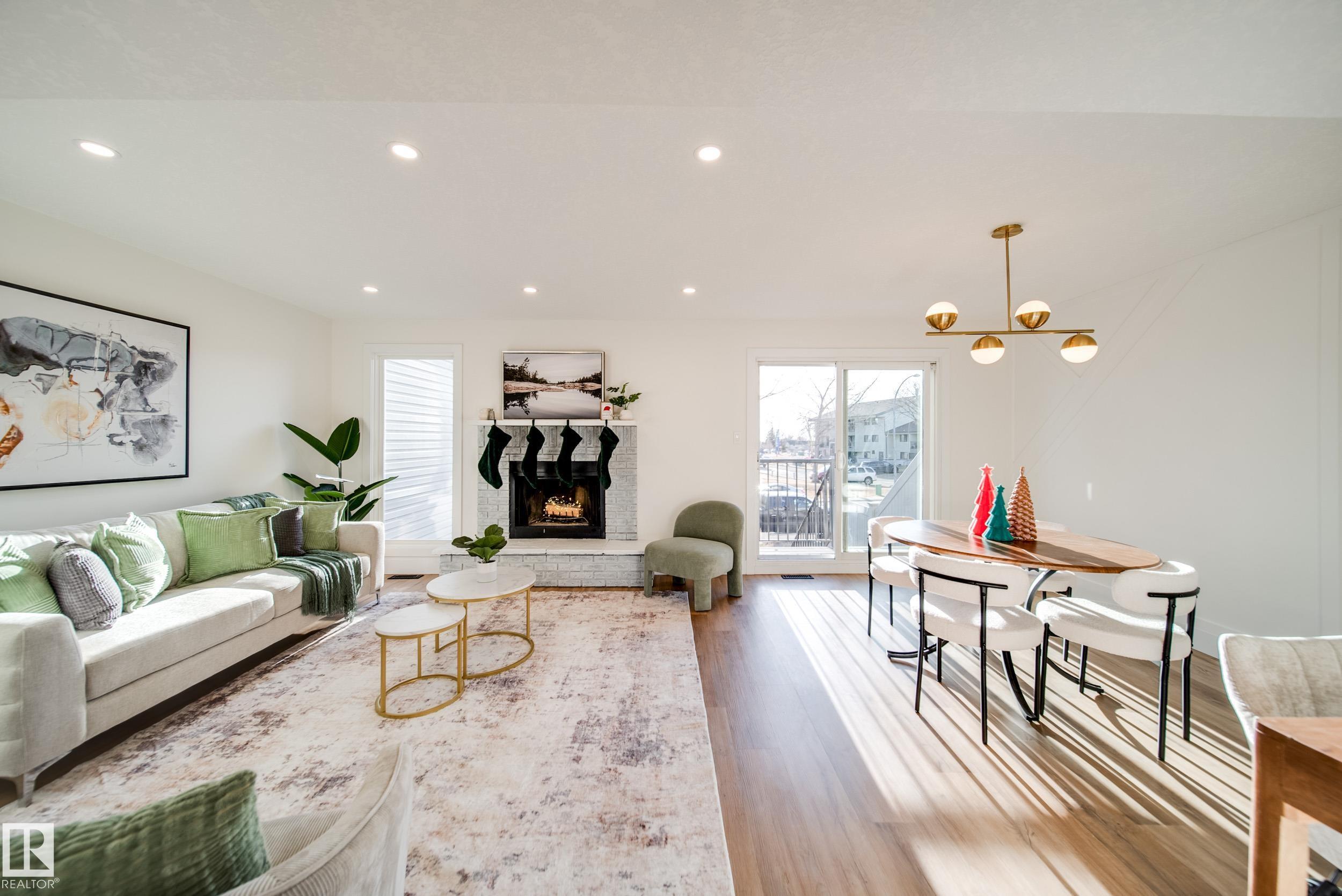 Photo 7 at 5394 38a Avenue NW, Greenview, Edmonton