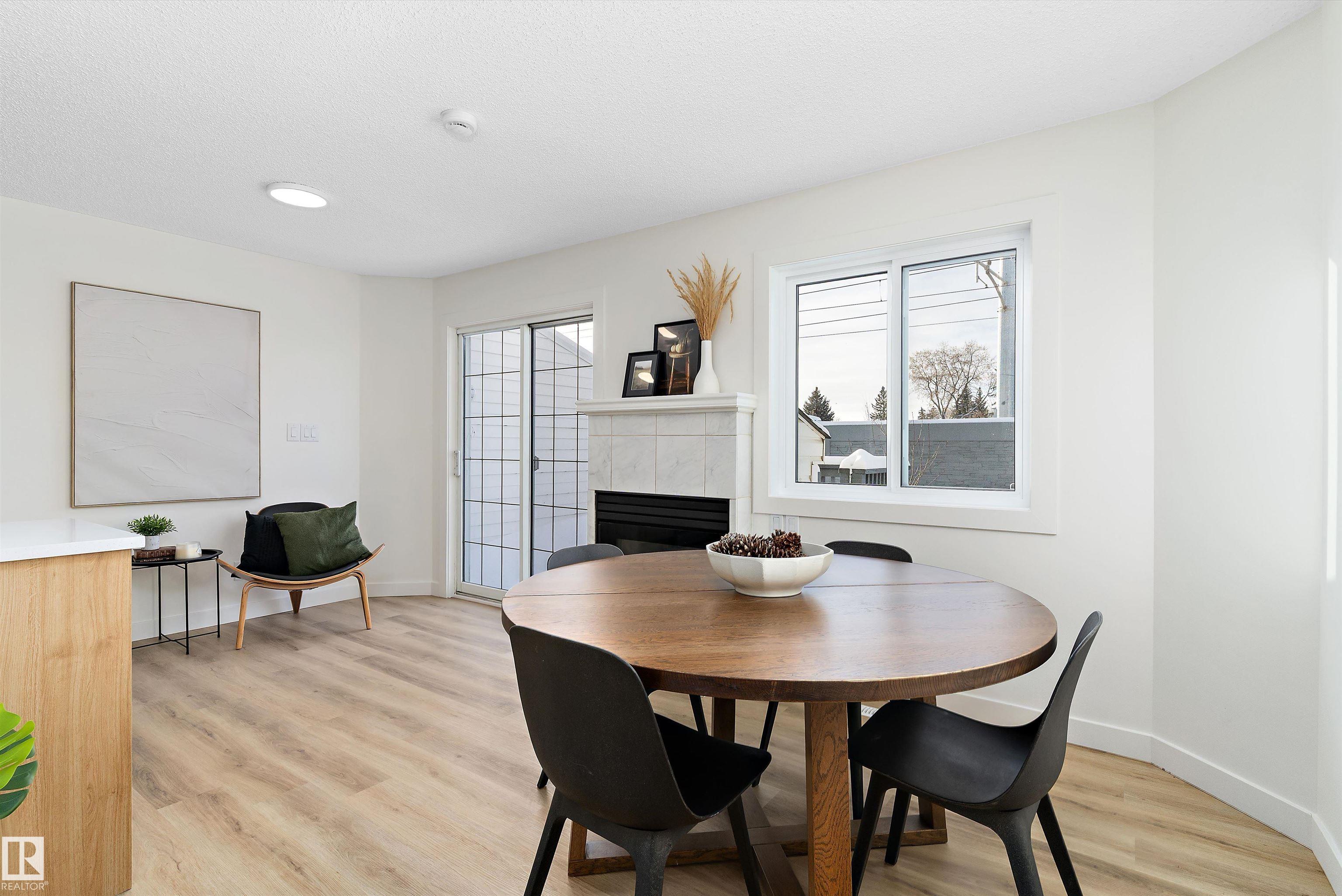 Photo 11 at 63 - 1033 Youville Drive W NW, Tawa, Edmonton