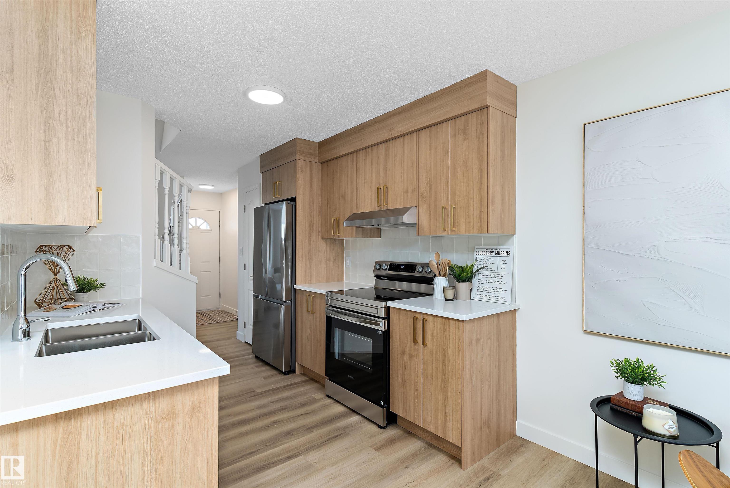 Photo 18 at 63 - 1033 Youville Drive W NW, Tawa, Edmonton