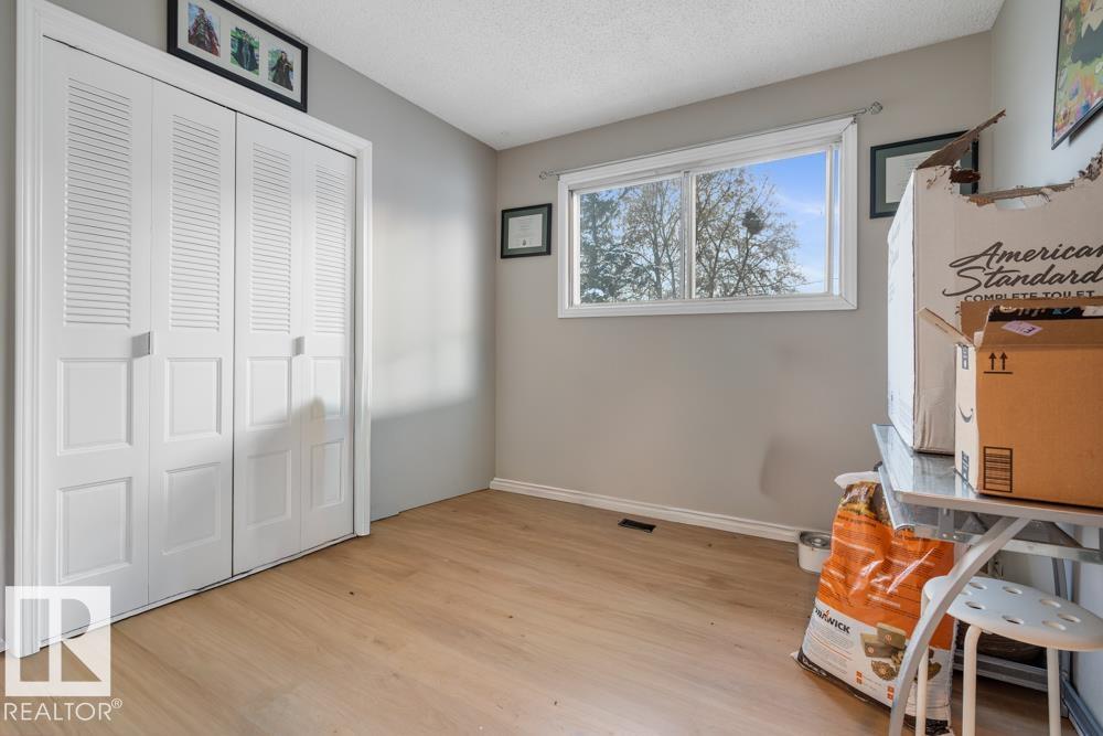 Photo 13 at 8705-8707 122 Avenue NW, Eastwood, Edmonton