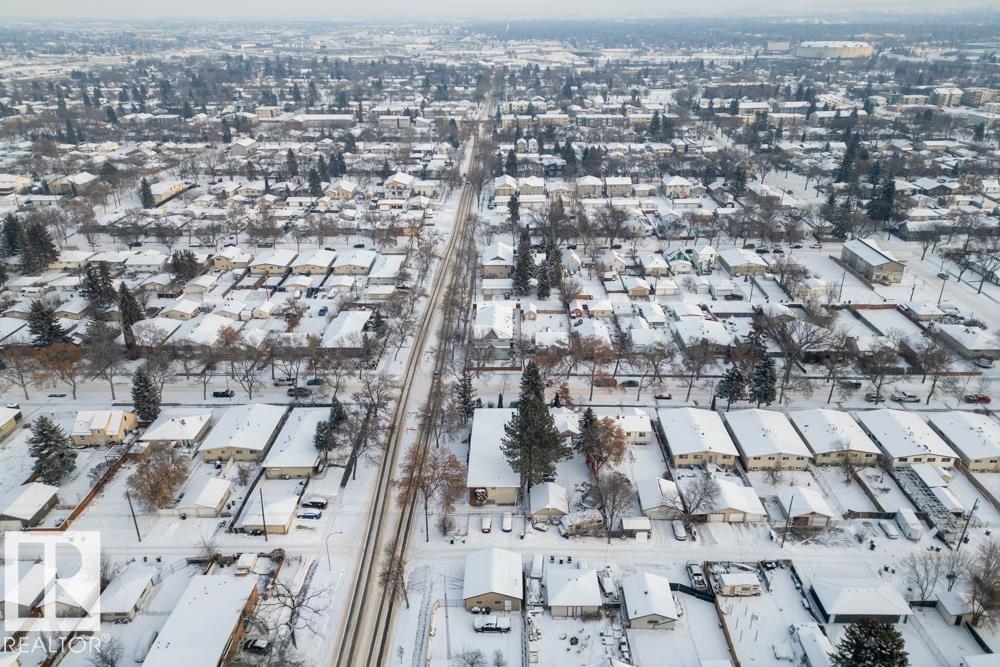 Photo 29 at 8705-8707 122 Avenue NW, Eastwood, Edmonton