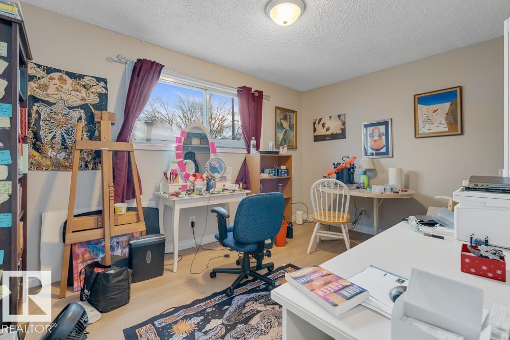 Photo 8 at 8705-8707 122 Avenue NW, Eastwood, Edmonton