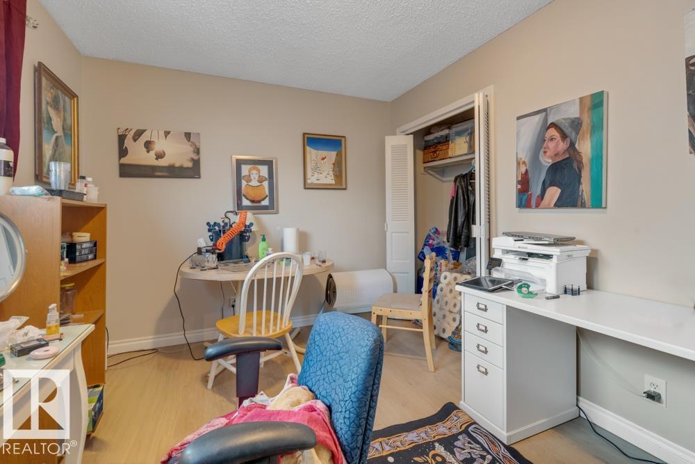 Photo 9 at 8705-8707 122 Avenue NW, Eastwood, Edmonton