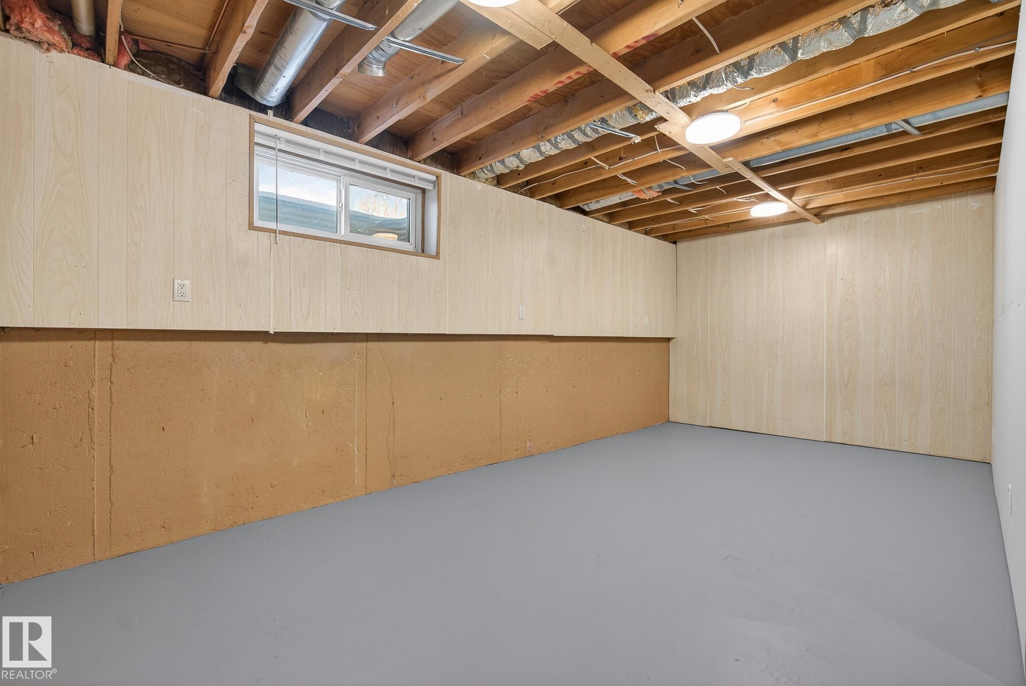 Photo 32 at 3205 142 Avenue NW, Hairsine, Edmonton