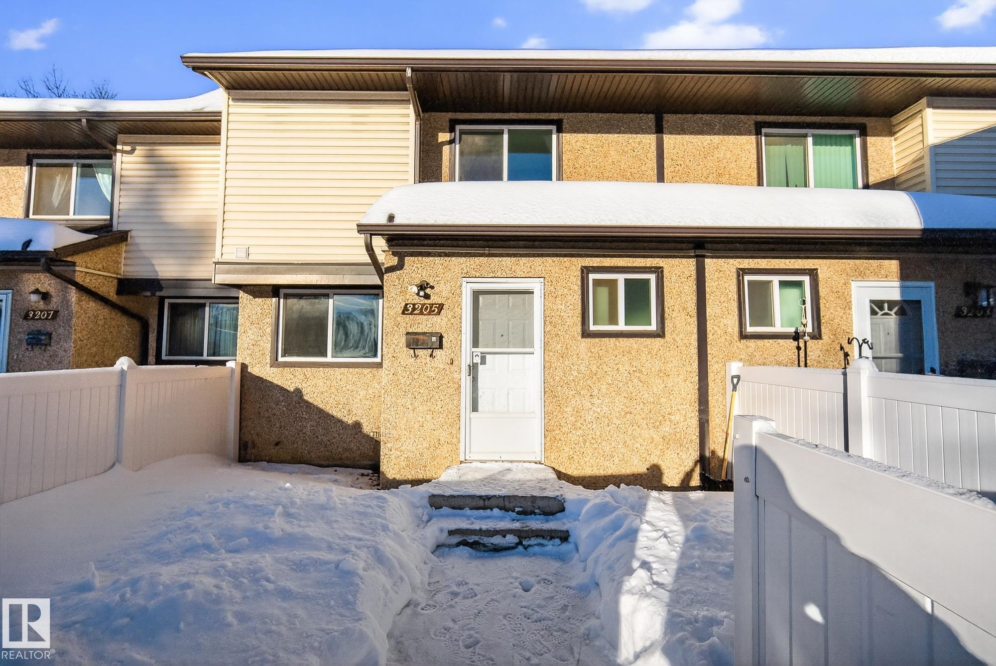 Photo 34 at 3205 142 Avenue NW, Hairsine, Edmonton