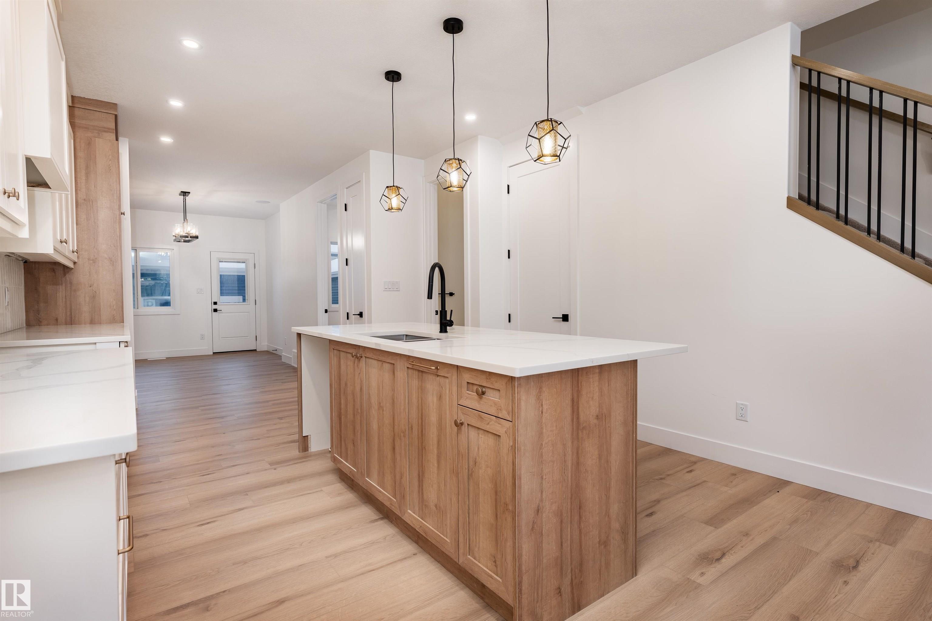 3111 Magpie Way NW, Starling, Edmonton