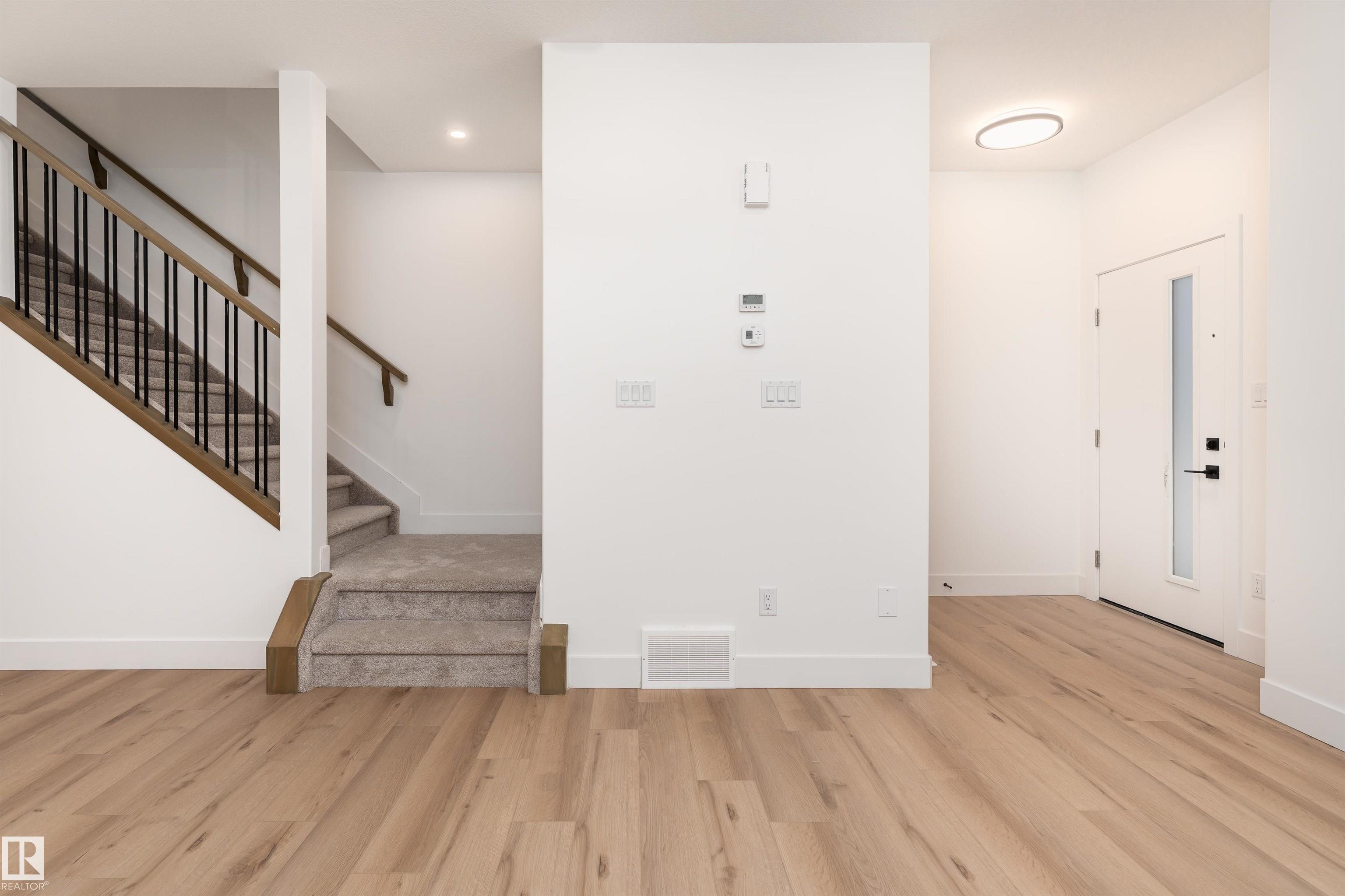 Photo 16 at 3111 Magpie Way NW, Starling, Edmonton