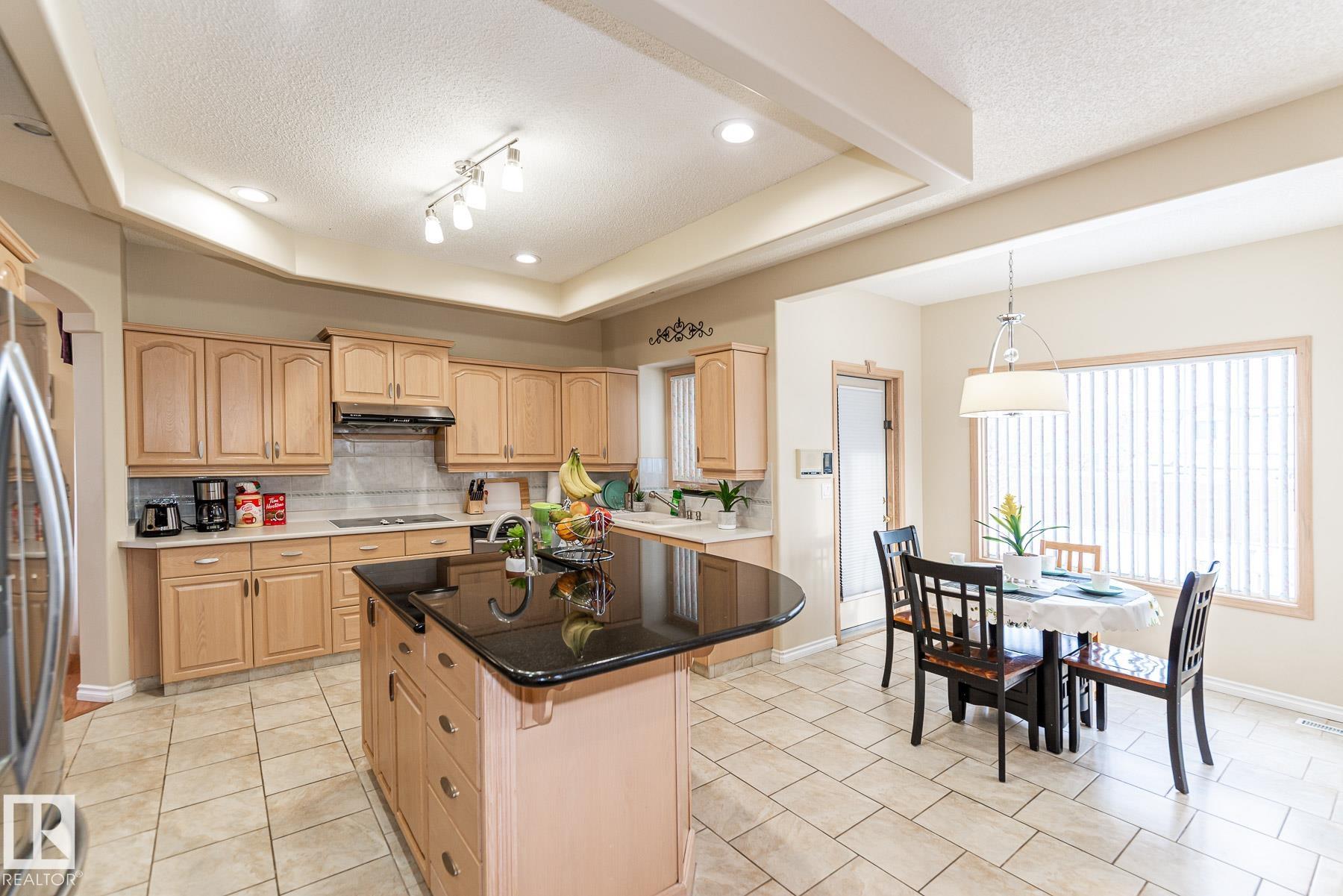 Photo 13 at 1135 116 Street NW, Twin Brooks, Edmonton