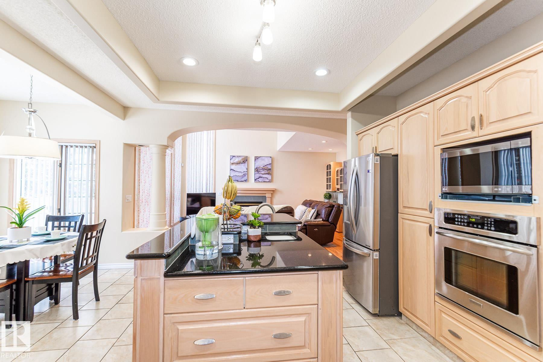 Photo 14 at 1135 116 Street NW, Twin Brooks, Edmonton