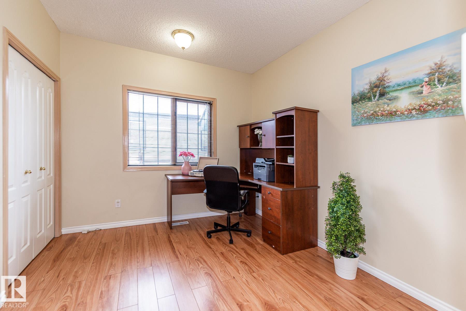 Photo 22 at 1135 116 Street NW, Twin Brooks, Edmonton