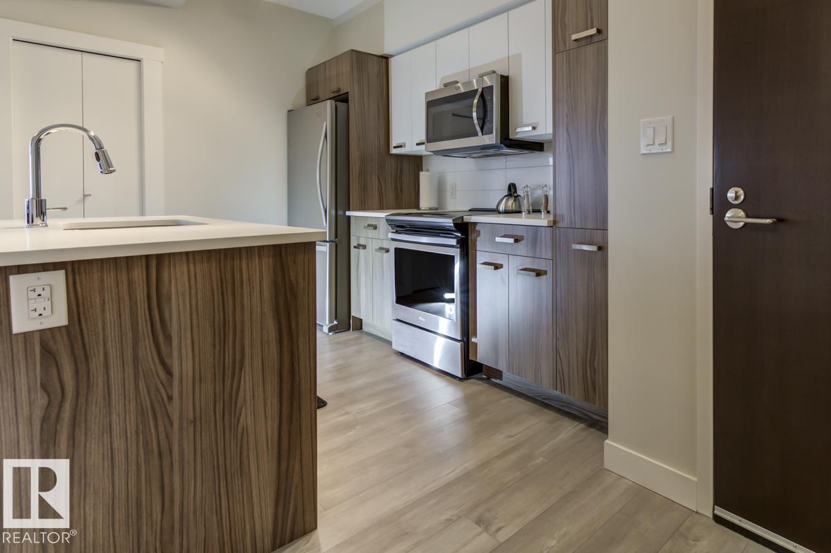 1707 - 10410 102 Avenue NW, Downtown, Edmonton