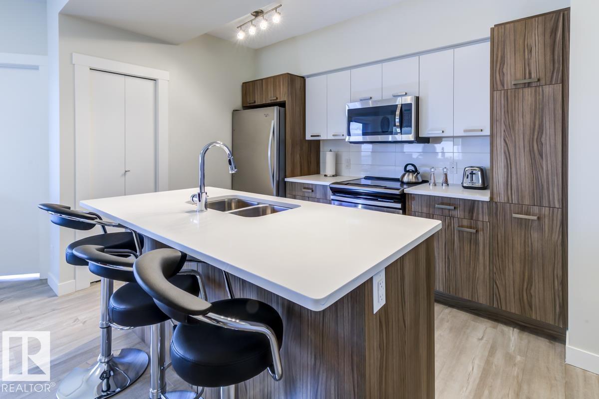 Photo 6 at 1707 - 10410 102 Avenue NW, Downtown, Edmonton