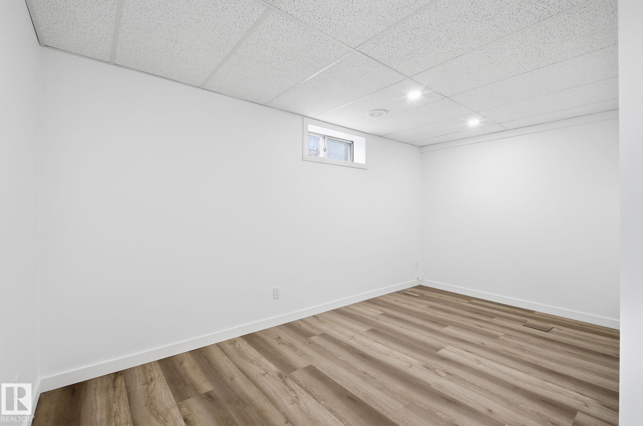 Photo 41 at 2722 104a Street NW, Ermineskin, Edmonton