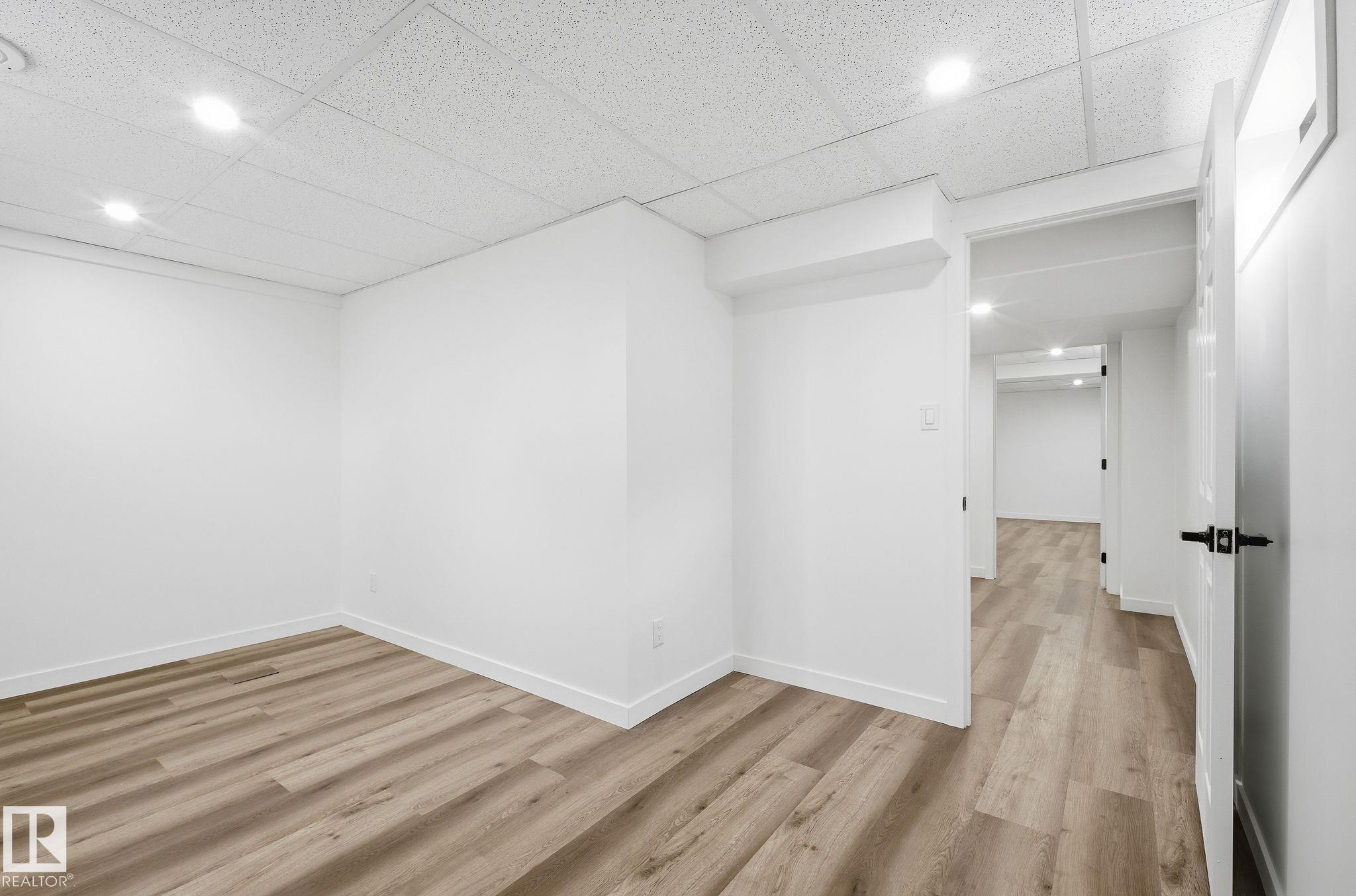 Photo 42 at 2722 104a Street NW, Ermineskin, Edmonton