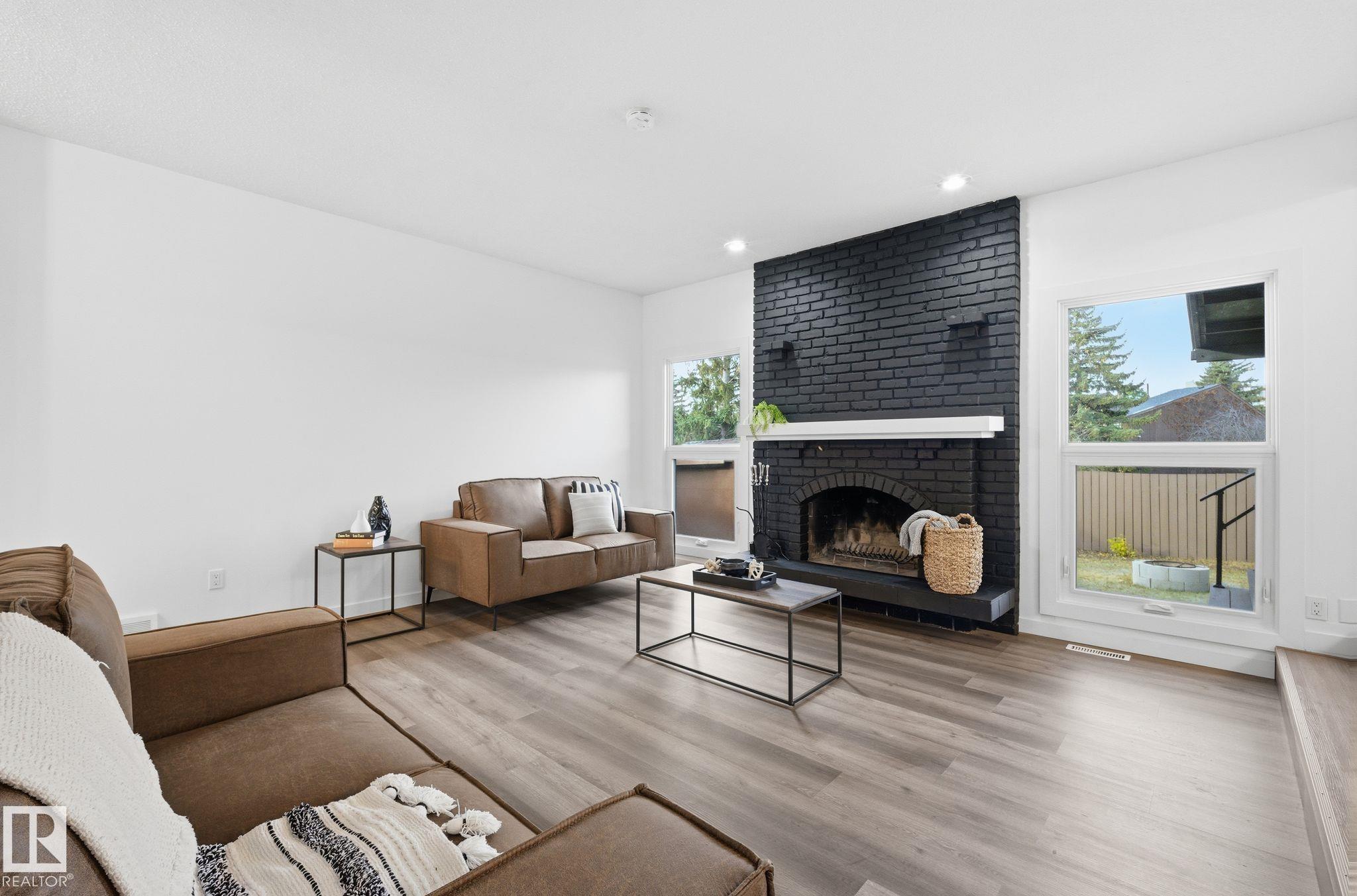 Photo 8 at 2722 104a Street NW, Ermineskin, Edmonton