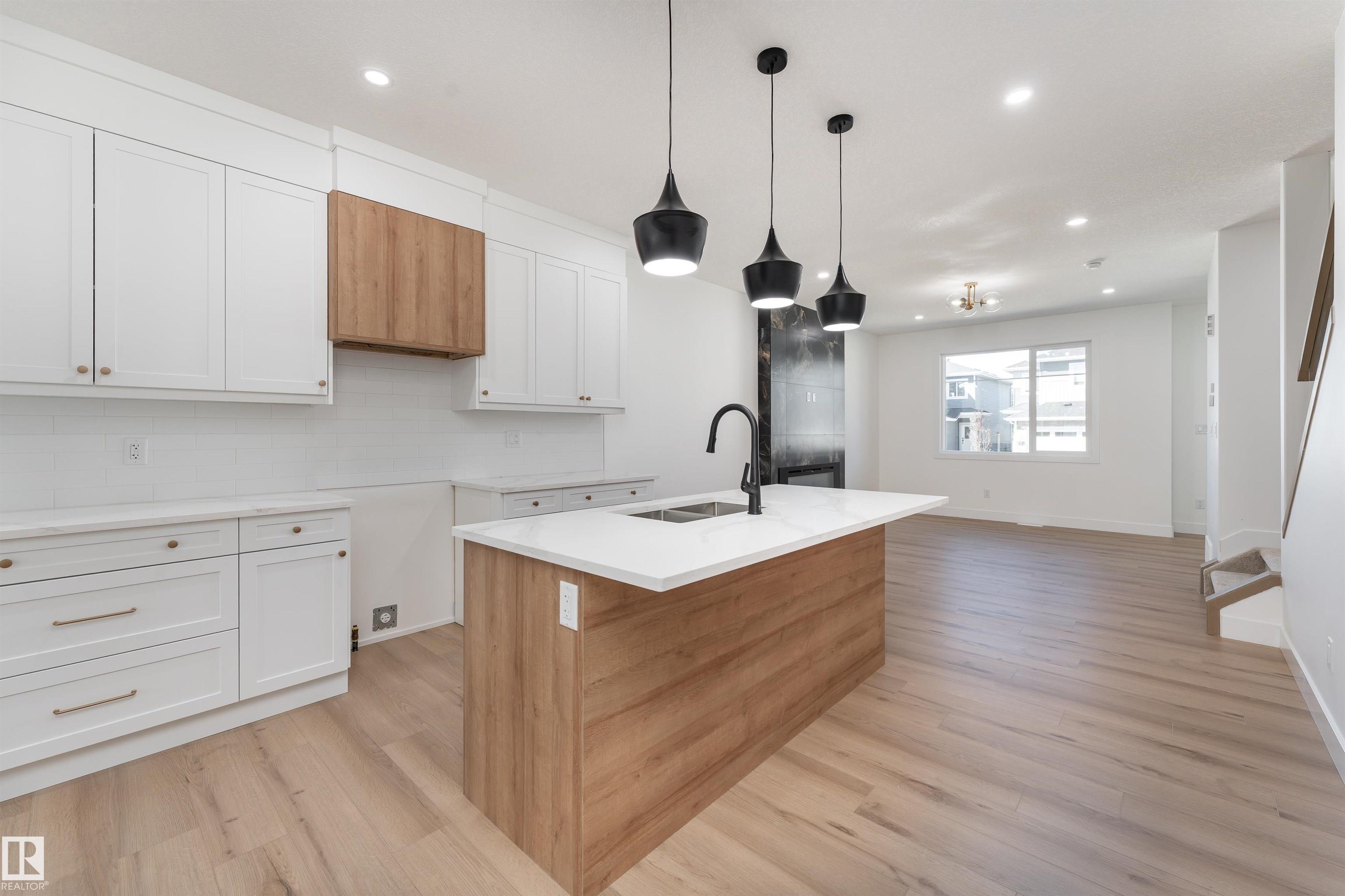 3117 Magpie Way NW, Starling, Edmonton