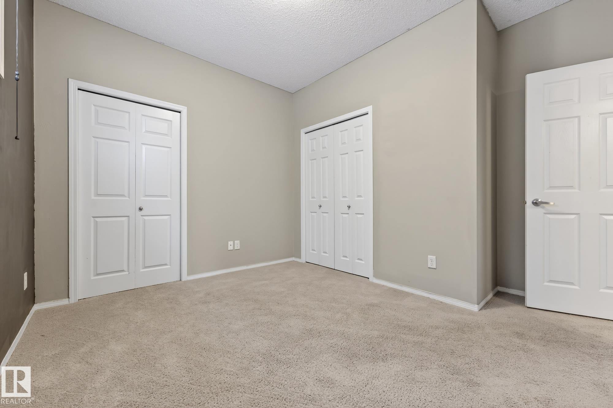 Photo 19 at 19 - 6520 2 Avenue SW, Charlesworth, Edmonton