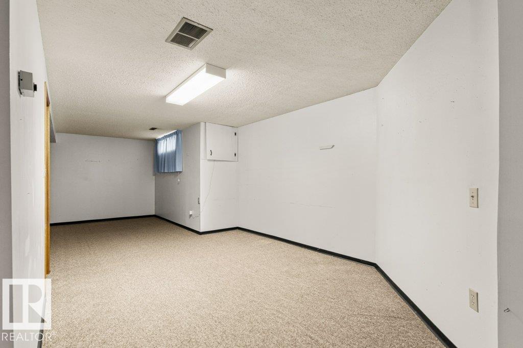 Photo 49 at 23 Pineview Horizon Village, Pineview, St. Albert