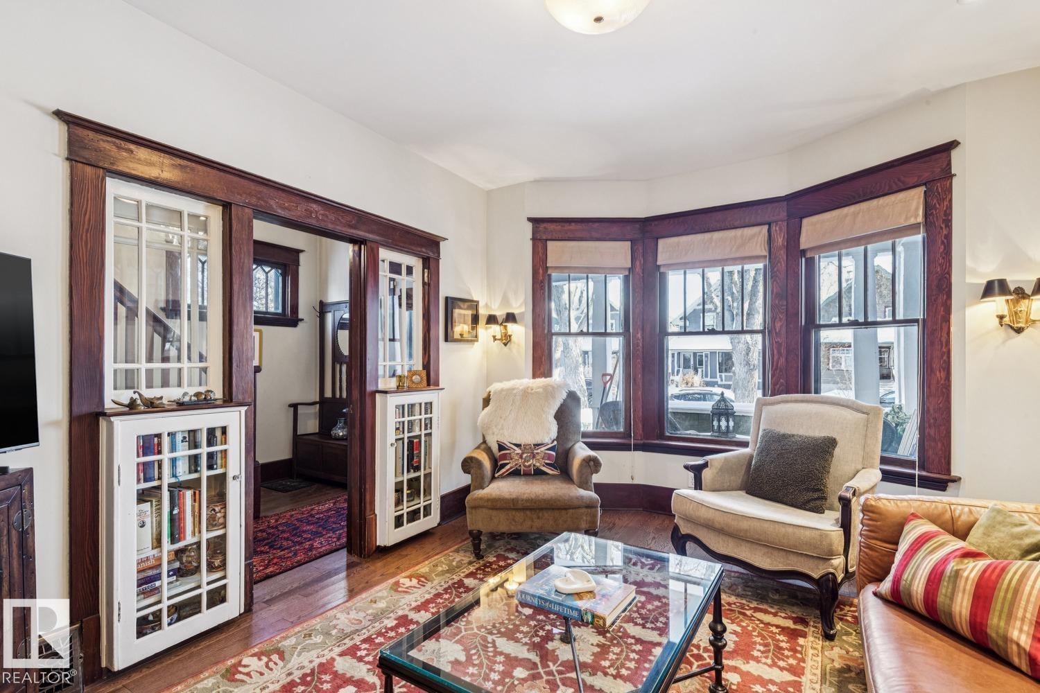 Photo 7 at 10720 126 Street NW, Westmount, Edmonton