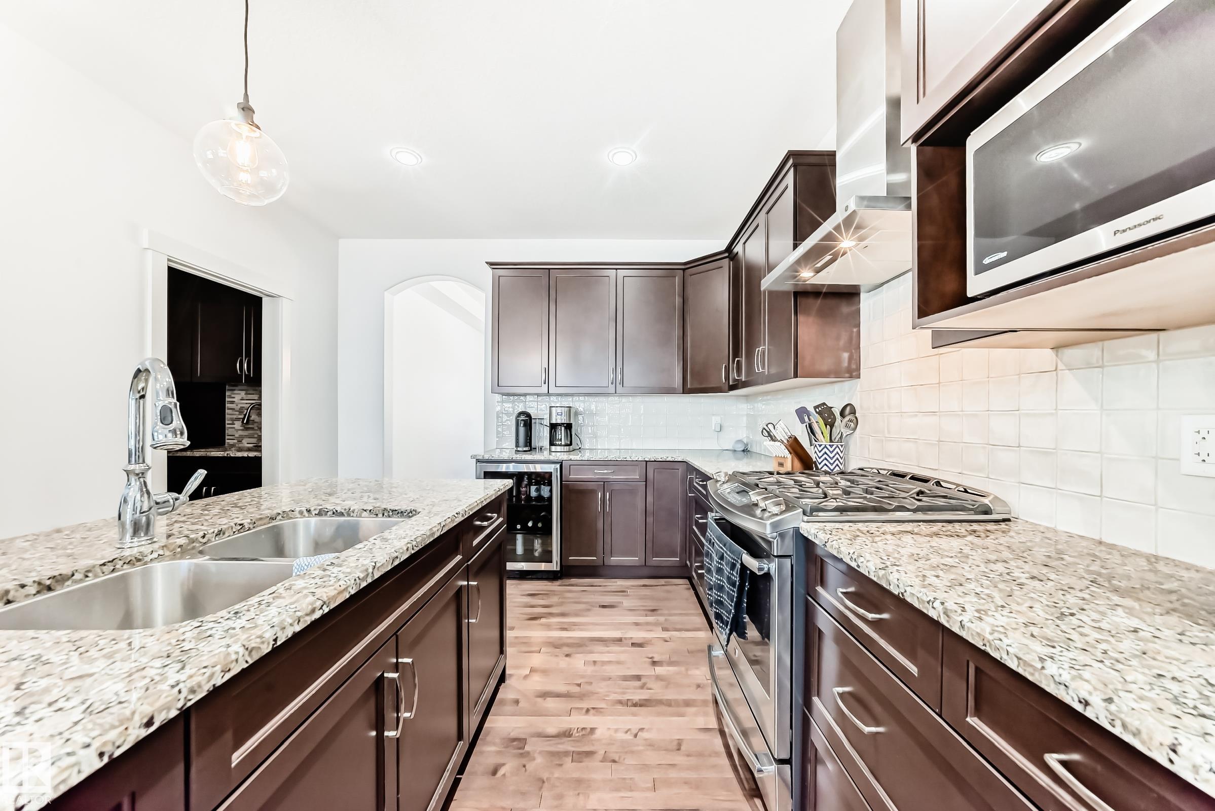 Photo 11 at 5230 Admiral Walter Hose Street NW, Griesbach, Edmonton