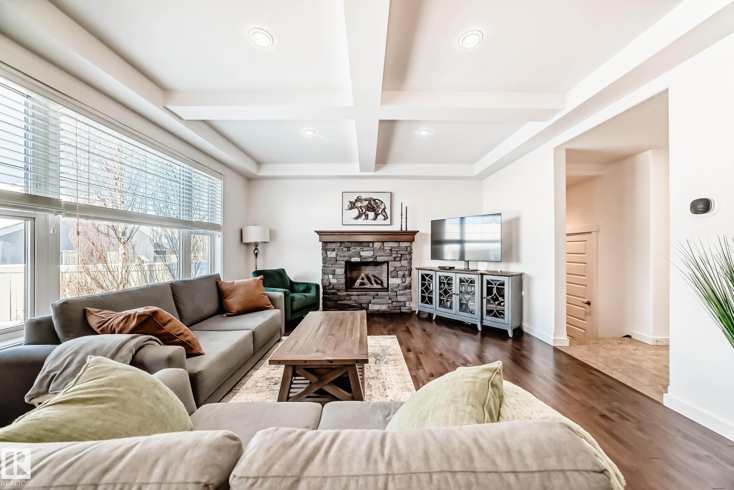 Photo 7 at 5230 Admiral Walter Hose Street NW, Griesbach, Edmonton