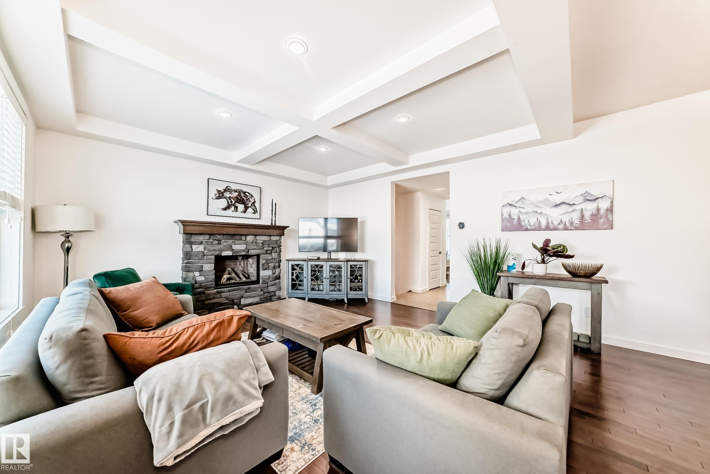 Photo 8 at 5230 Admiral Walter Hose Street NW, Griesbach, Edmonton