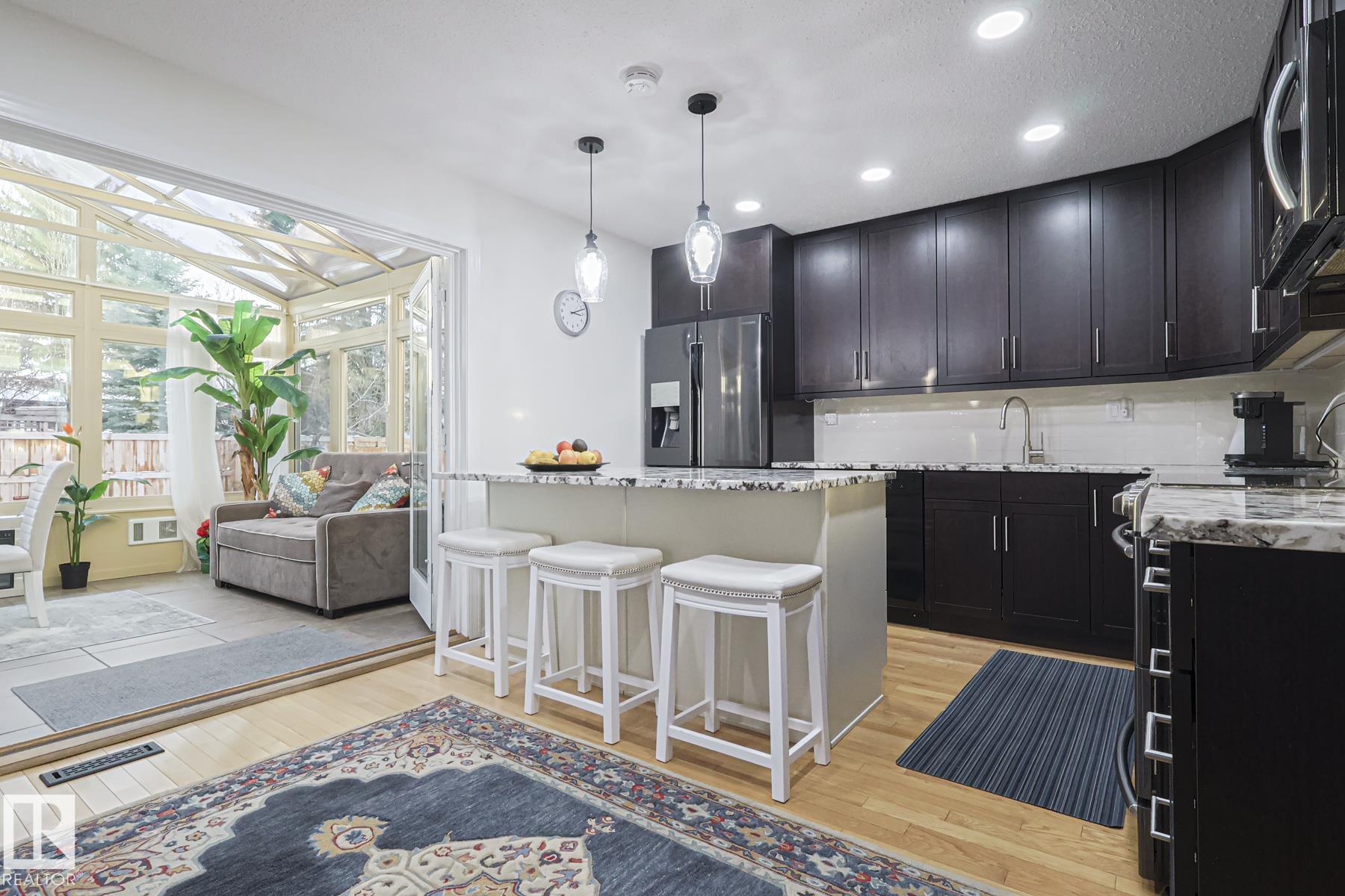 Photo 10 at 17607 55 Avenue NW, Gariepy, Edmonton