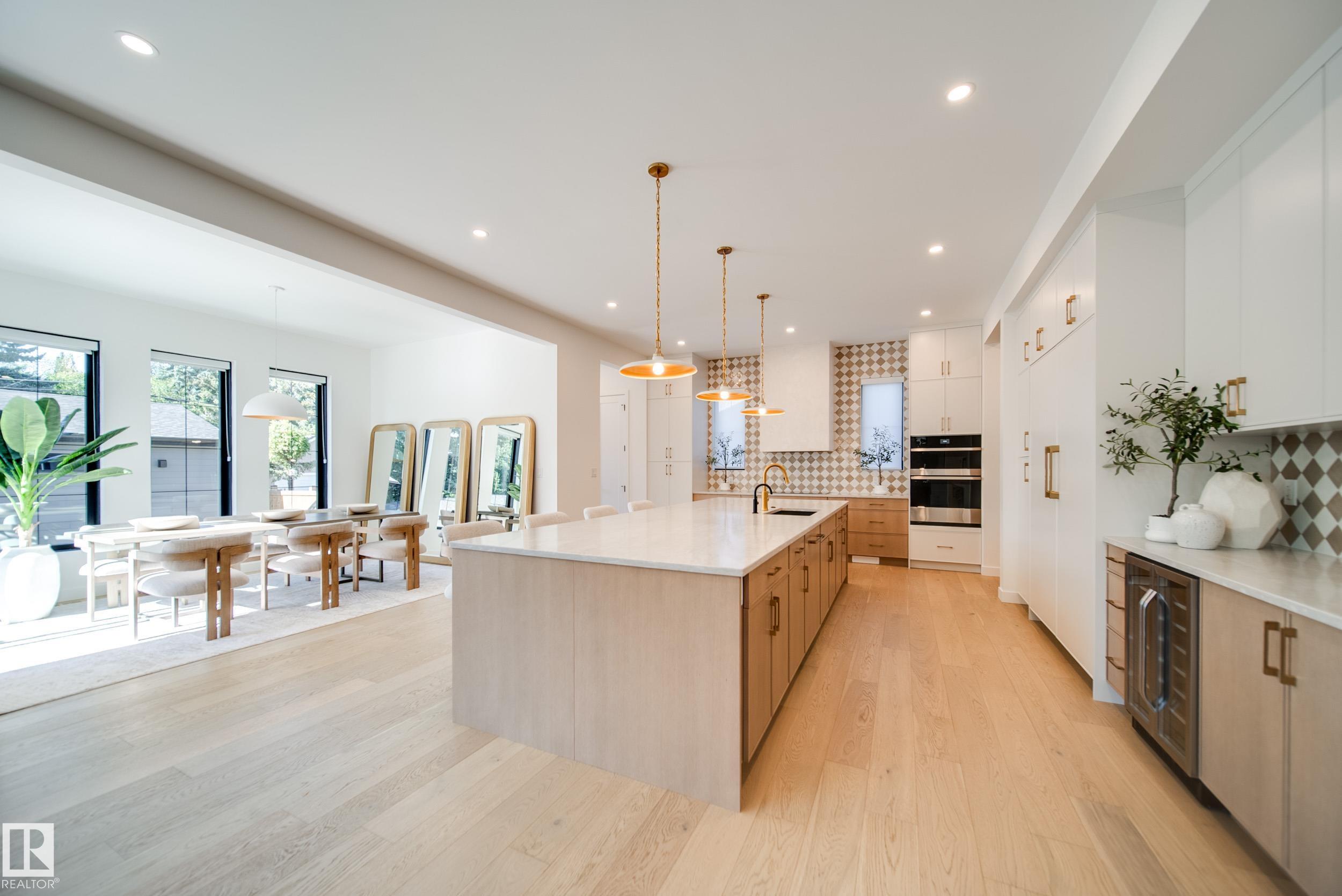 Photo 11 at 10522 134 Street NW, Glenora, Edmonton