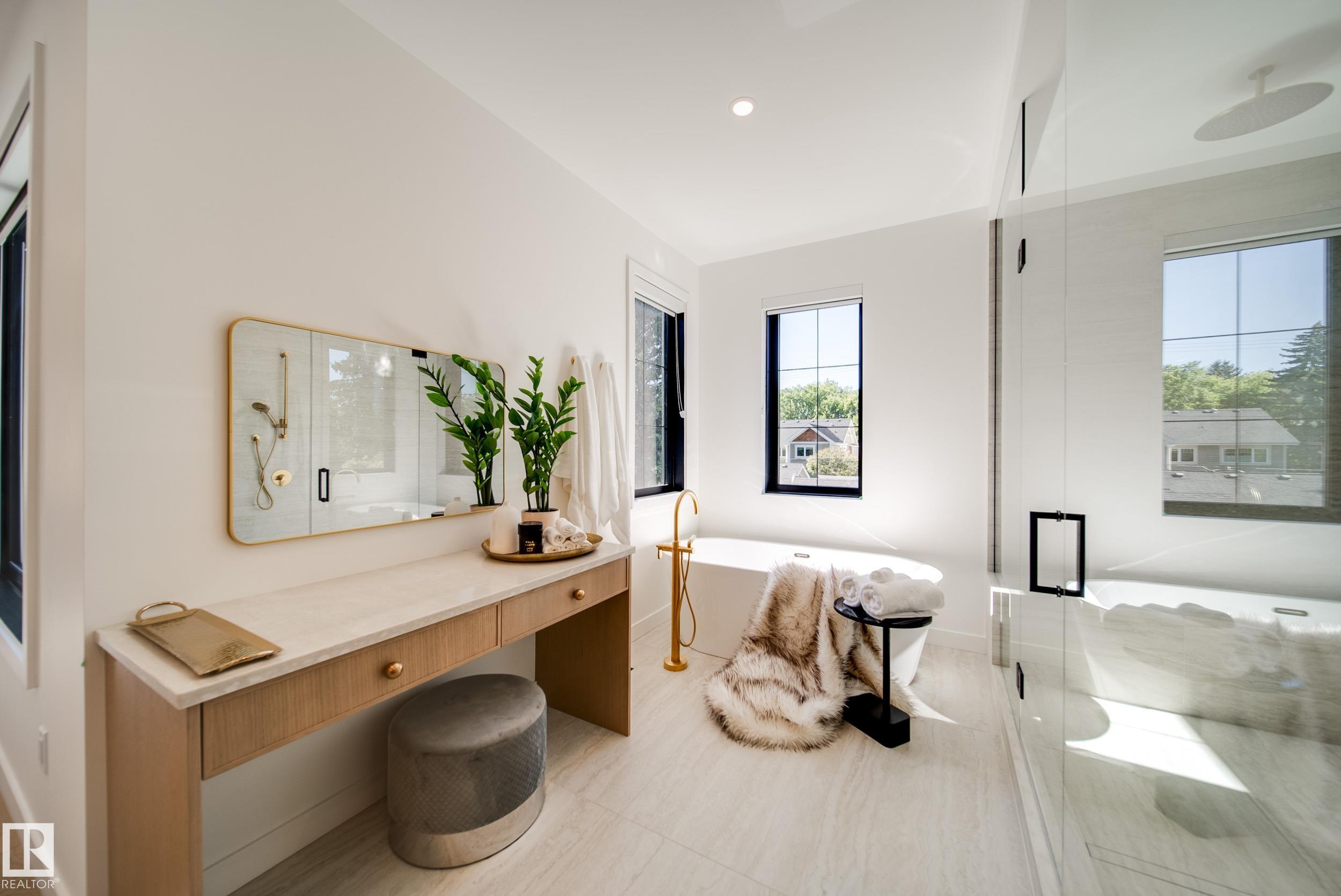 Photo 34 at 10522 134 Street NW, Glenora, Edmonton