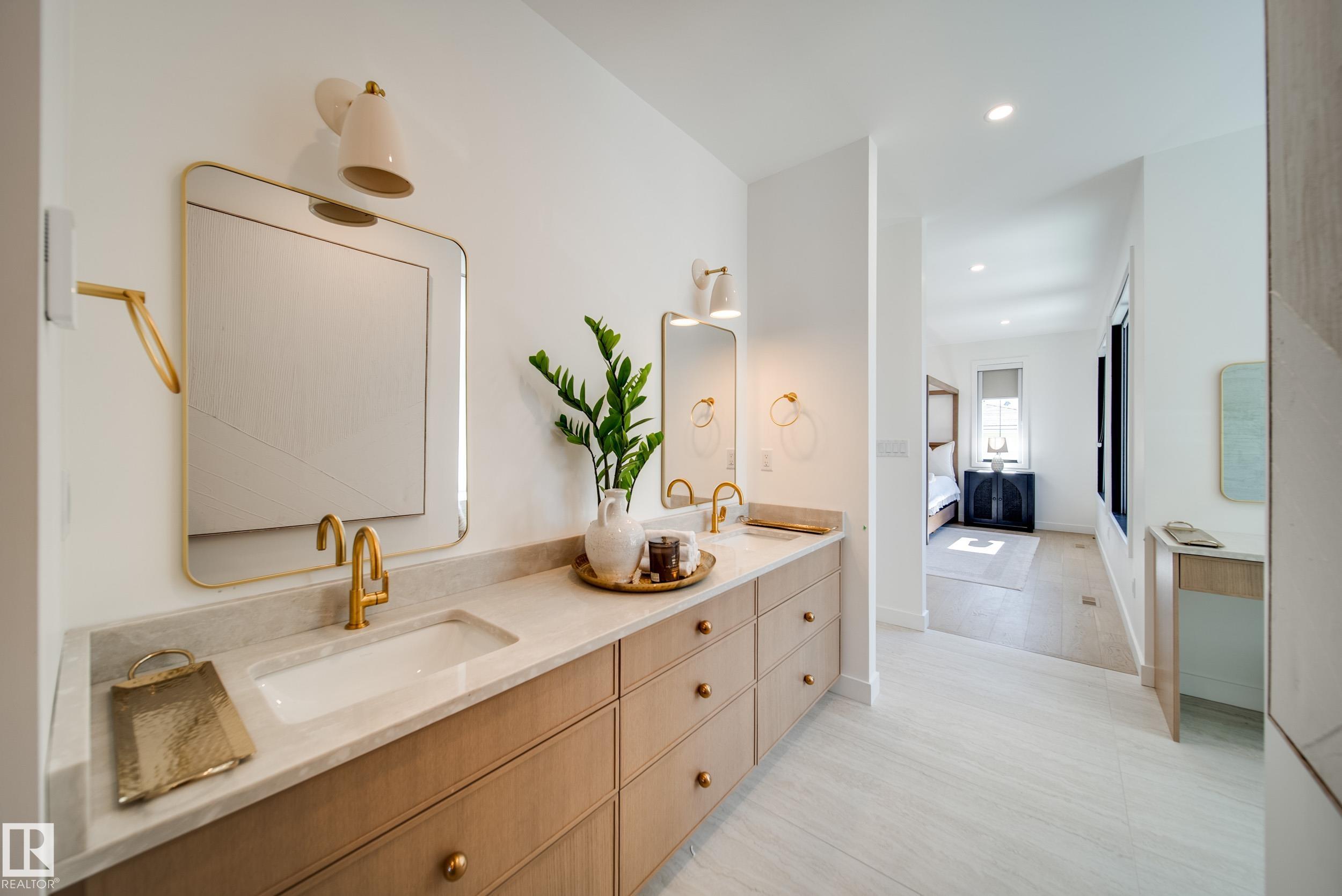 Photo 36 at 10522 134 Street NW, Glenora, Edmonton