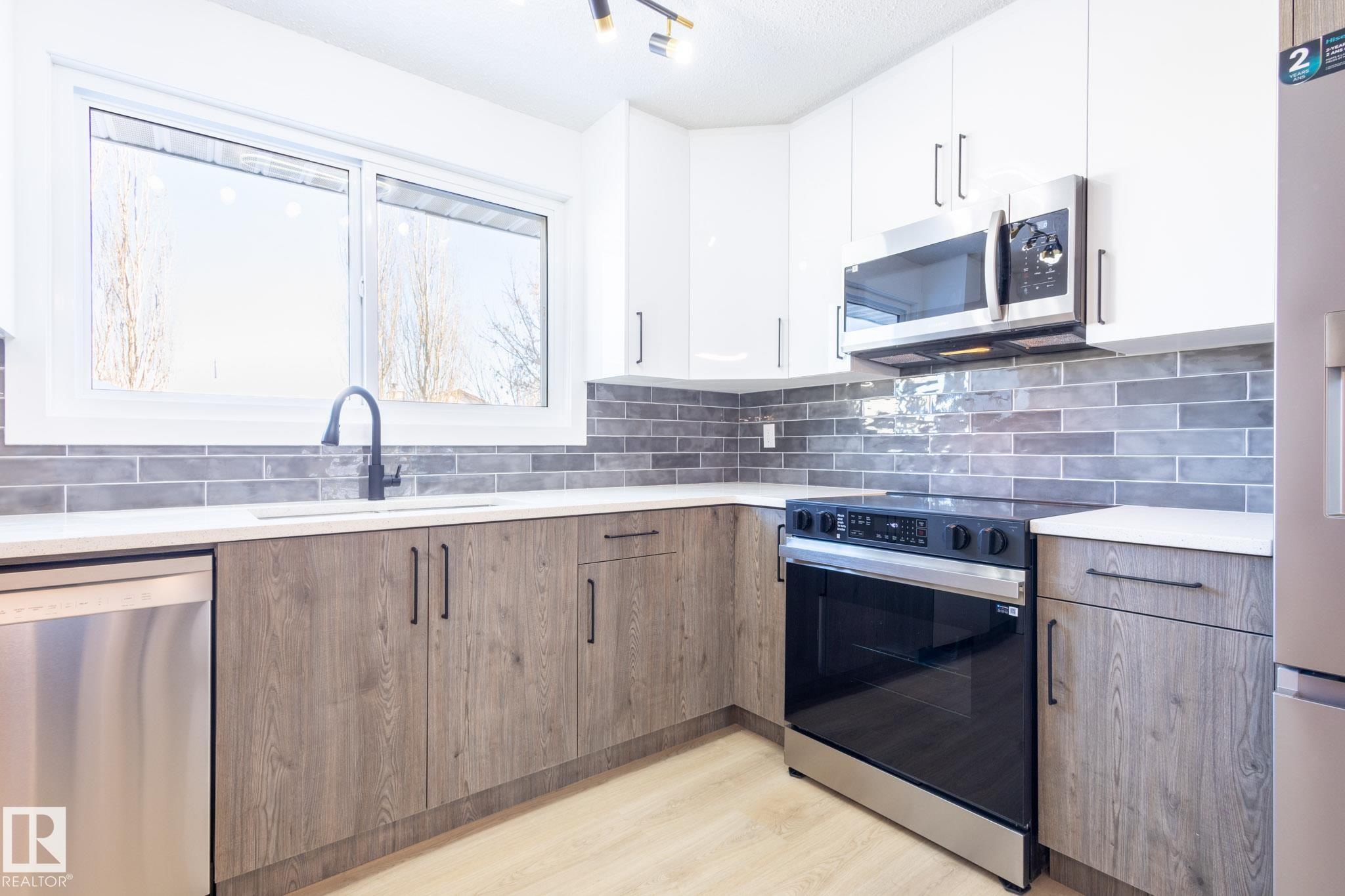 Photo 13 at 16215 102 Street NW, Lorelei, Edmonton