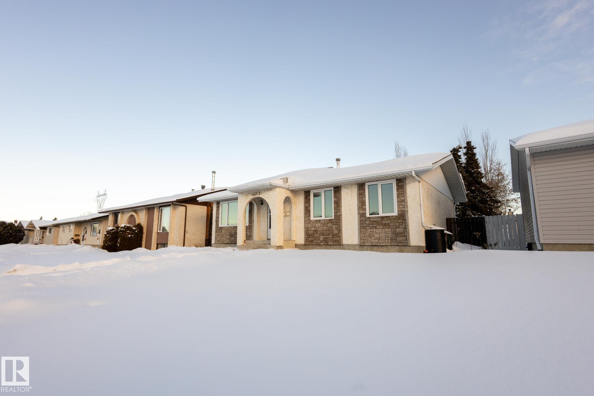 16215 102 Street NW, Lorelei, Edmonton