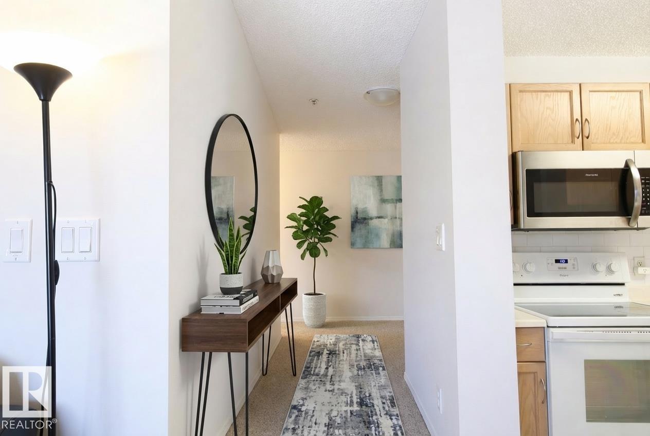 Photo 8 at #226 10511 42 Avenue NW, Rideau Park, Edmonton