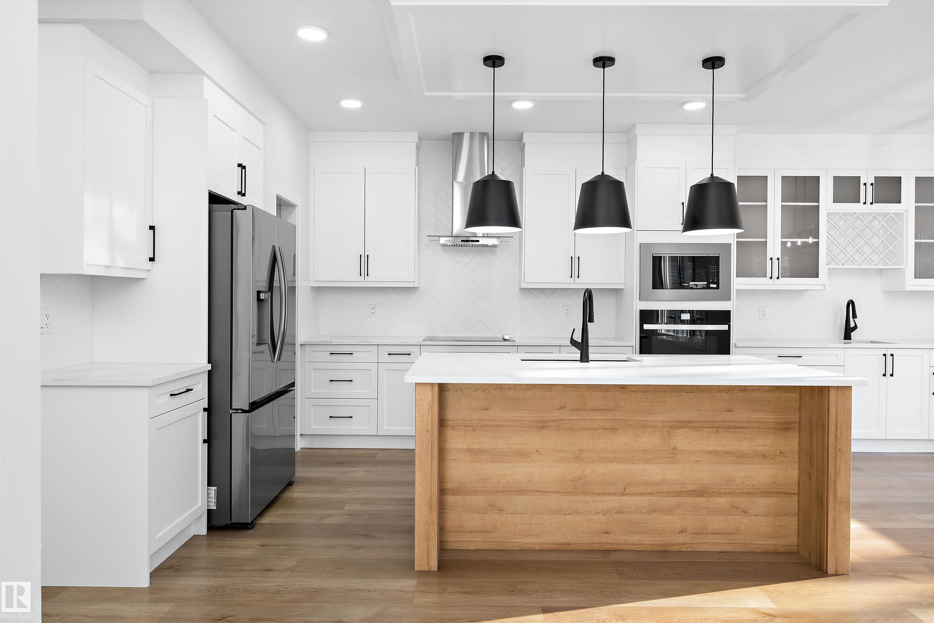 Photo 11 at 1713 Crossbill Loop NW, Kinglet Gardens, Edmonton