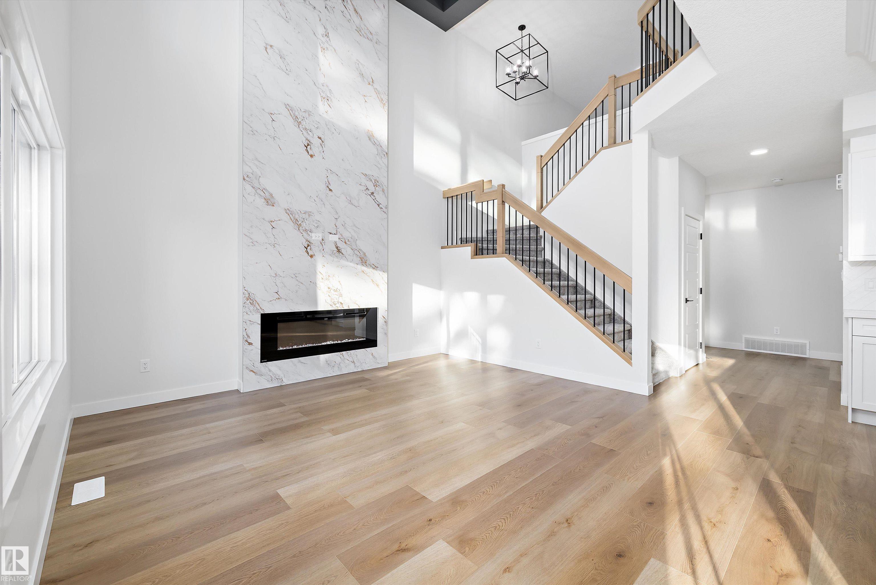 1713 Crossbill Loop NW, Kinglet Gardens, Edmonton