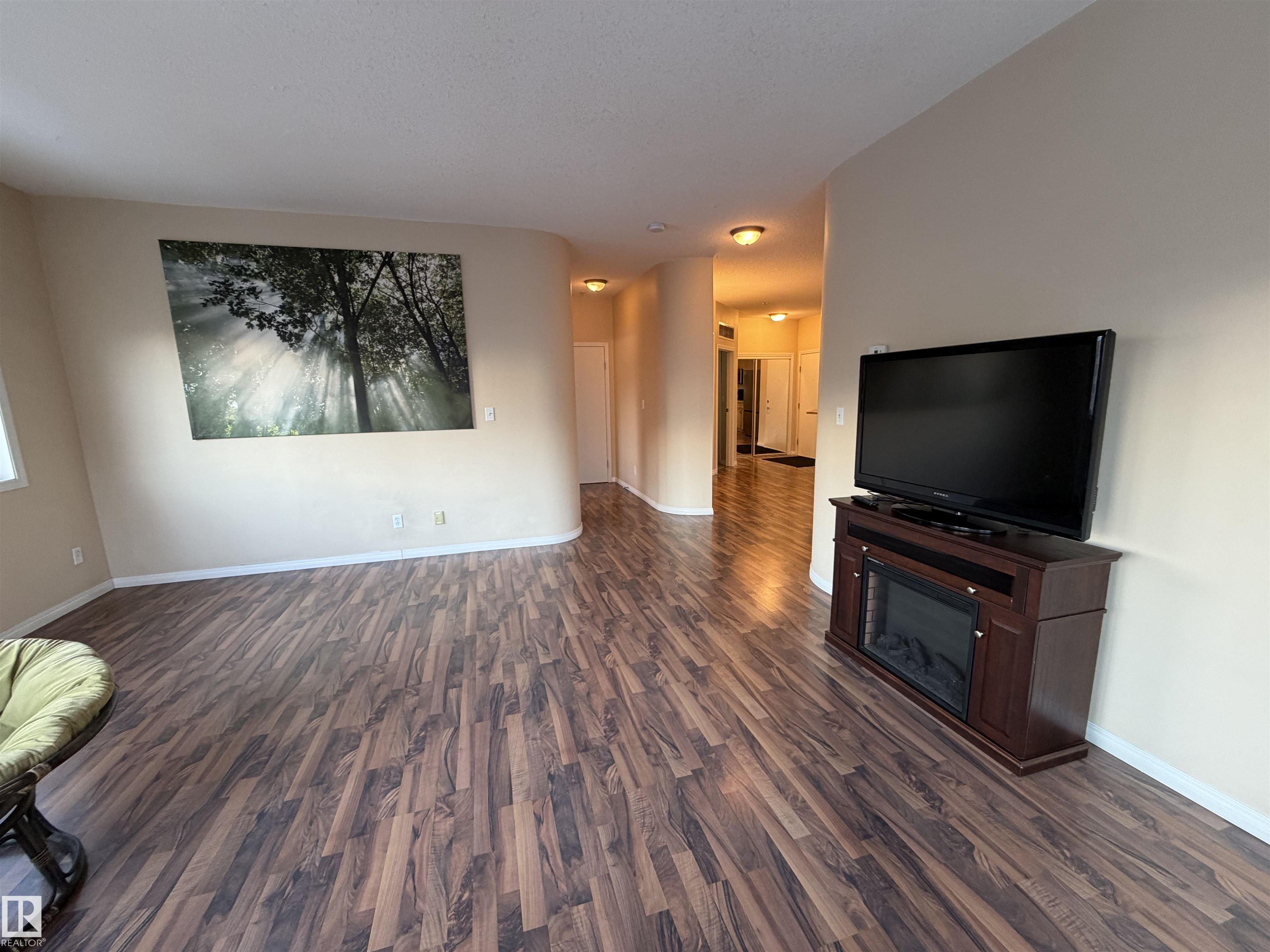 Photo 6 at 321 - 4304 139 Avenue NW, Clareview Town Centre, Edmonton