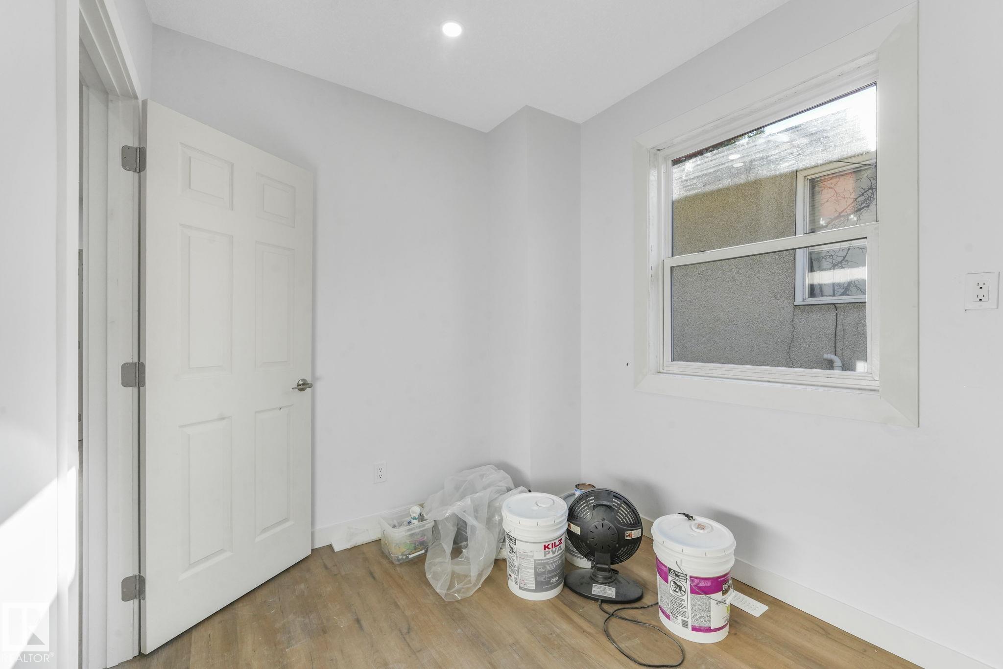 Photo 36 at 11932 91 Street NW, Alberta Avenue, Edmonton